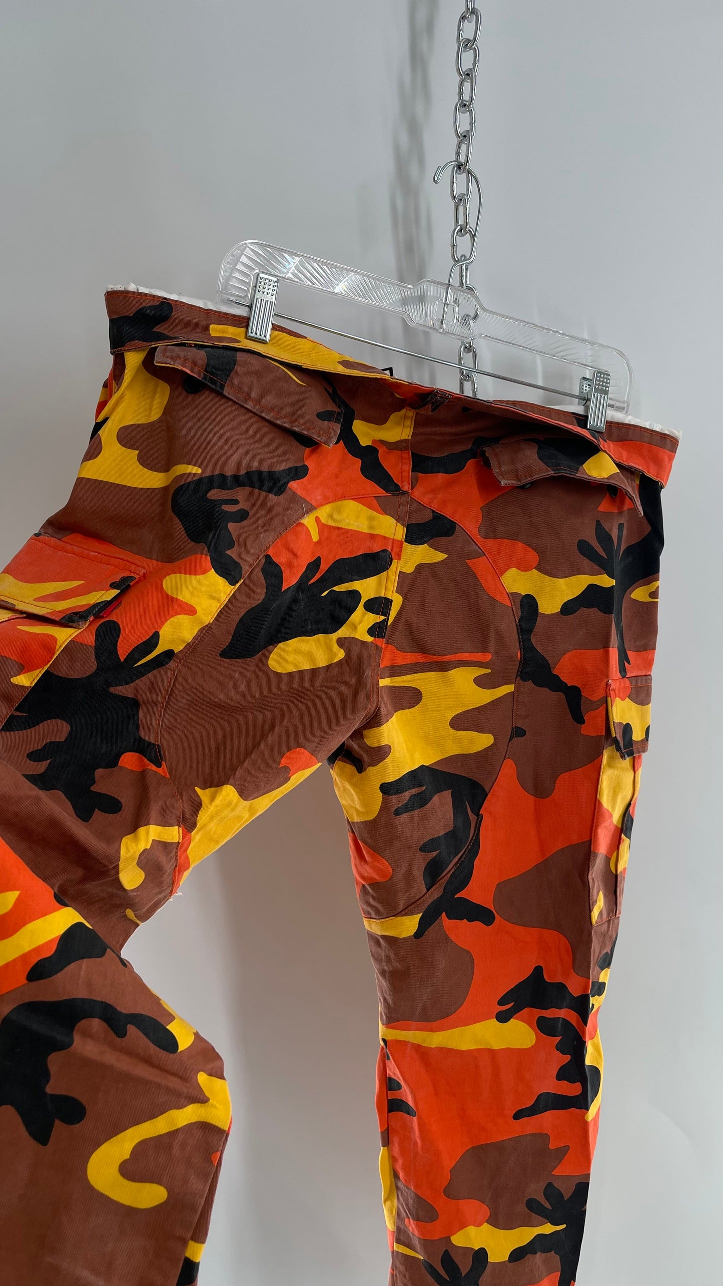 Big For Sam Orange/Yellow/Black Camo Cargo (XXL)