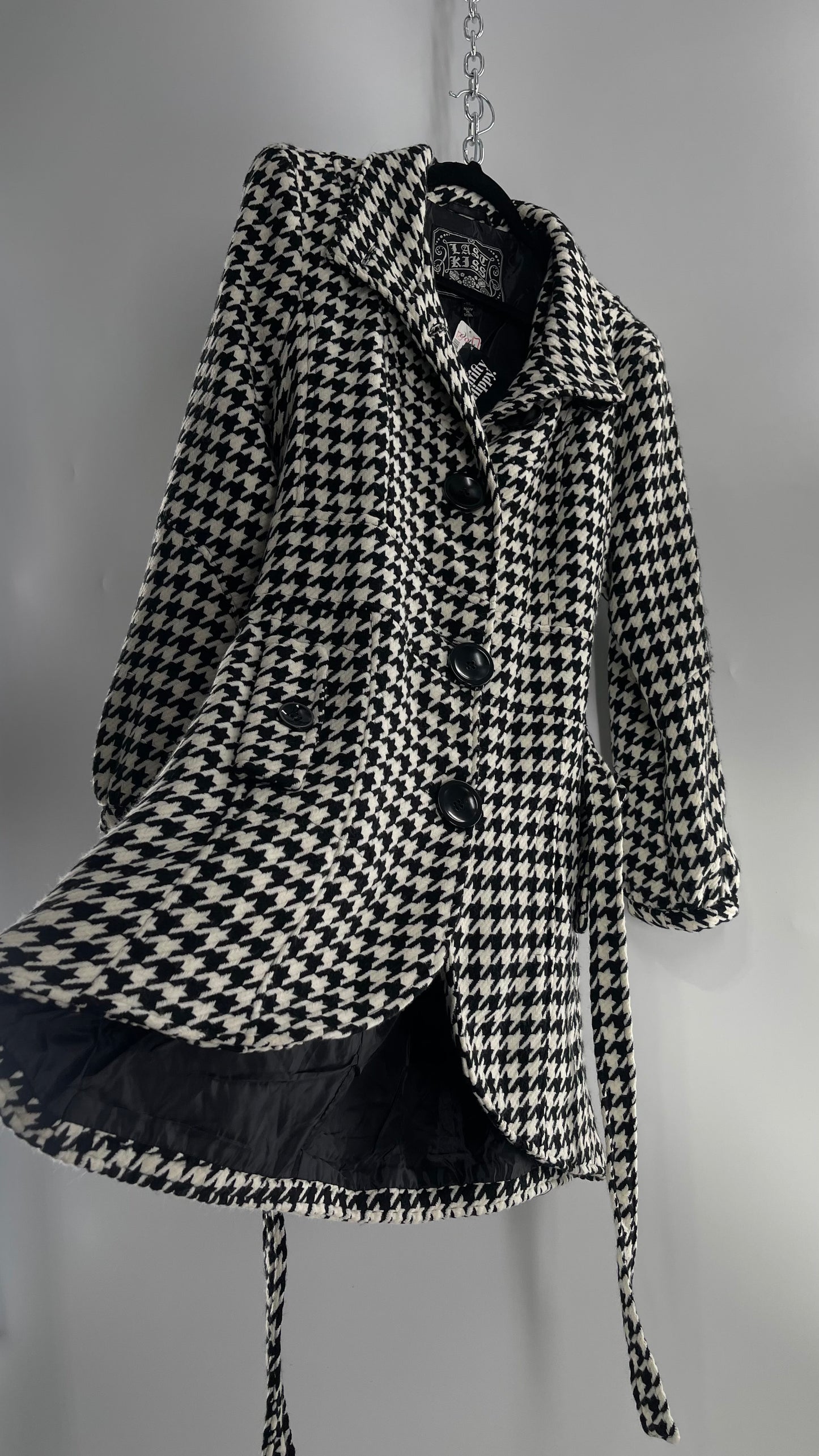 Deadstock Vintage Last Kiss Houndstooth Coat with Bubble Sleeve, Waist Tie, and Sweeping Hem (XXL)