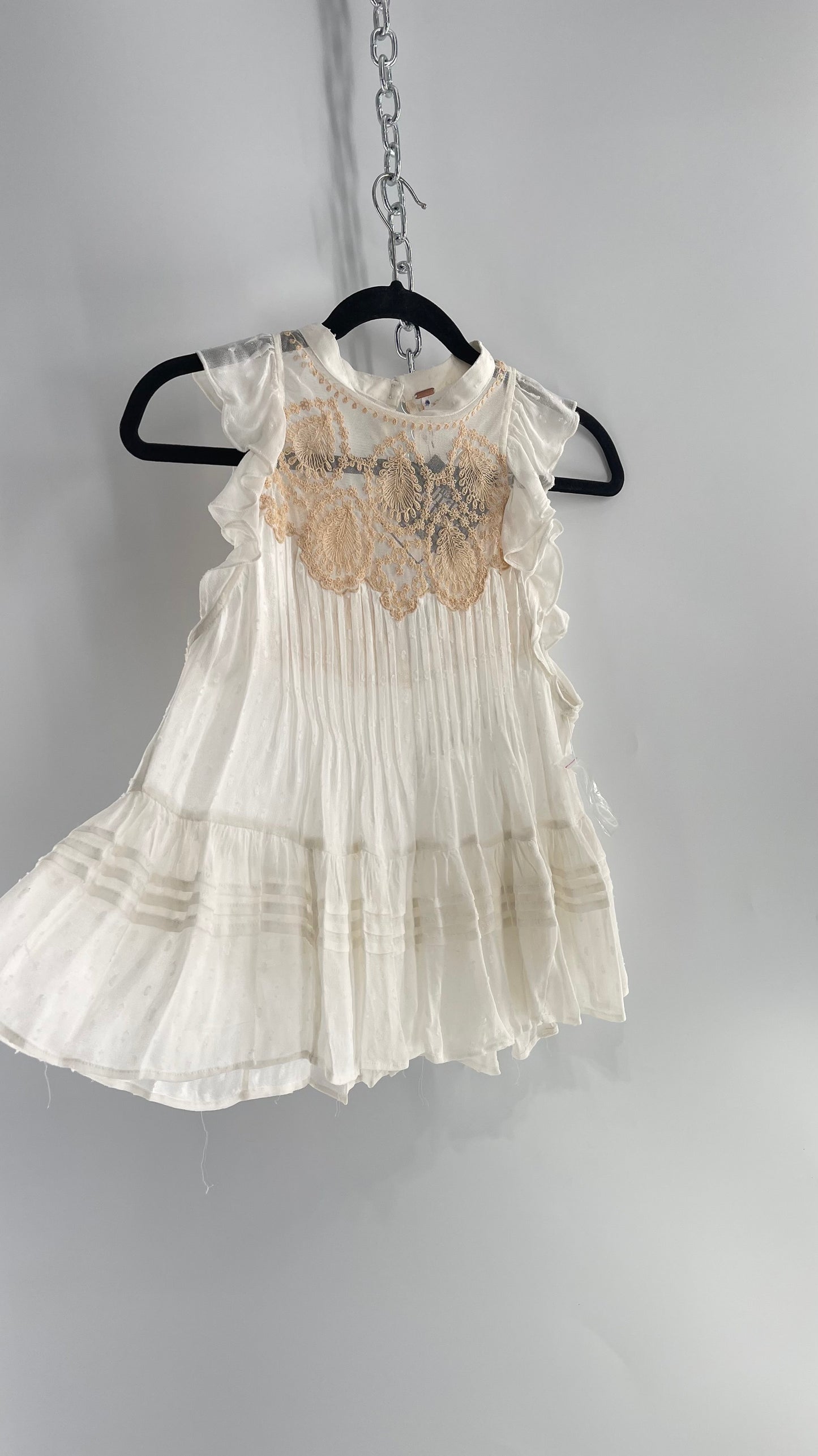 Free People Delicate,Romantic Feminine Sleeveless Blouse with Pleating, Embroidery and Keyhole Back (XS)