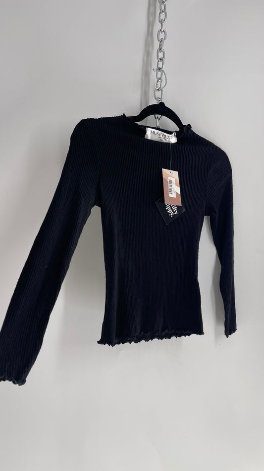 MUSE PETITE Black Ribbed Lettuce Trim Mock Neck Long Sleeve (XSP)