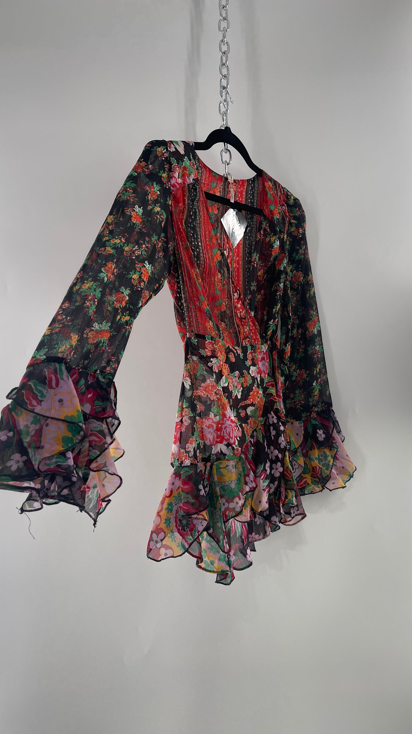 Free People Black Colorful Floral Tie Front Blouse with Ruffled Sleeves and Hem(XS)