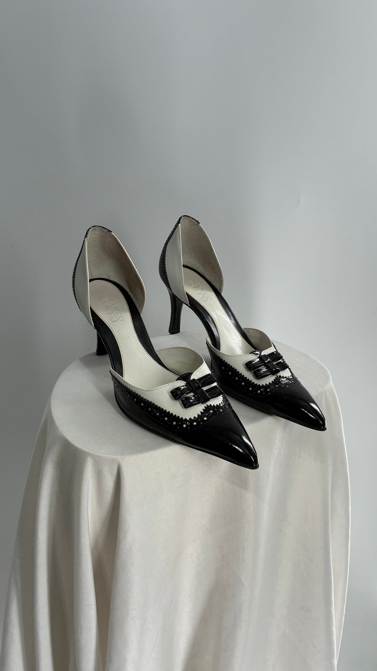 Vintage Franco Sarto Black and White Pointed Toe Tuxedo Heel (8)