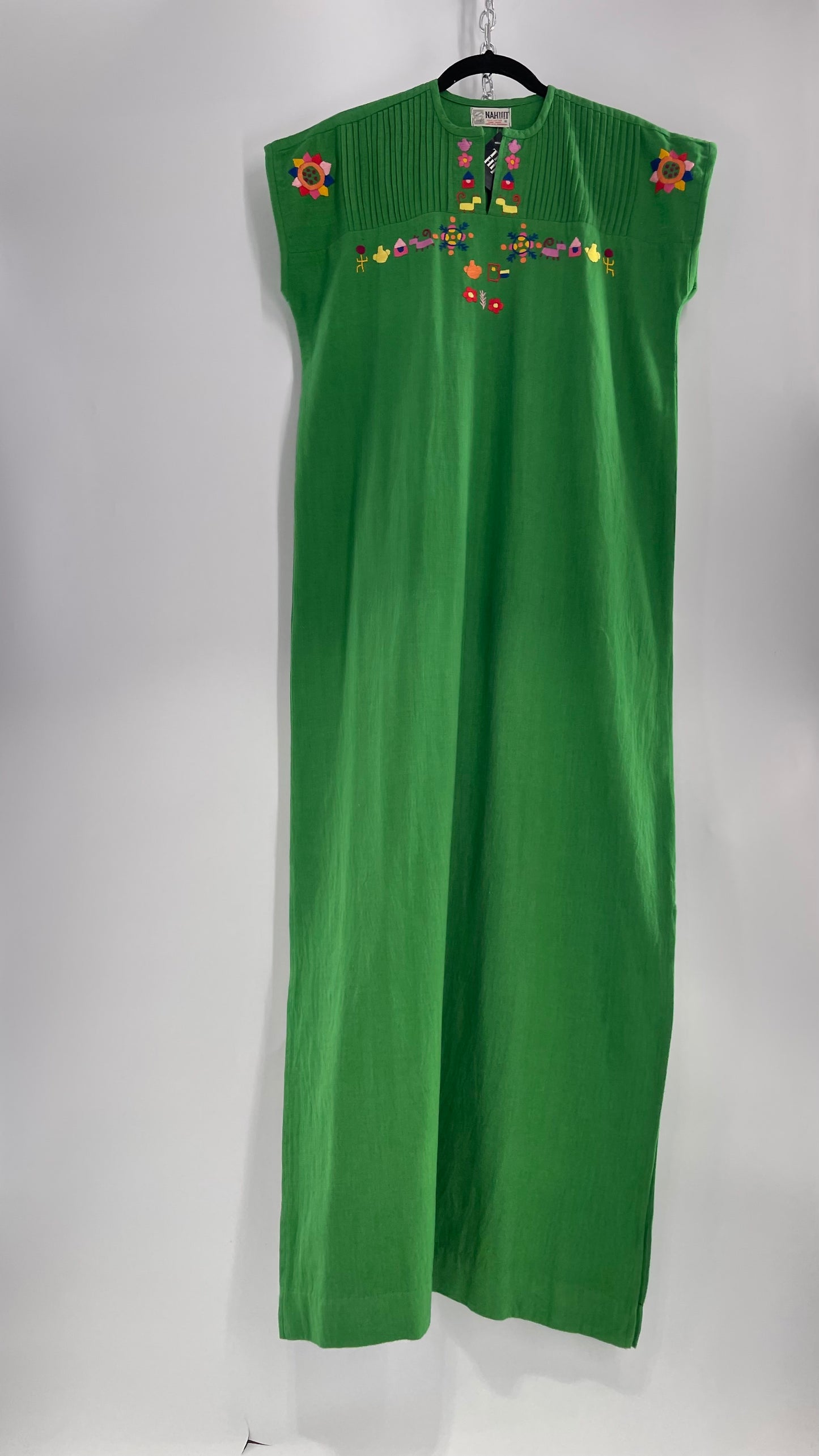 Vintage 1970s NAHUIT 100% Cotton, Kelly Green, Embroidered Tunic Dress Imported from El Salvador (Small)