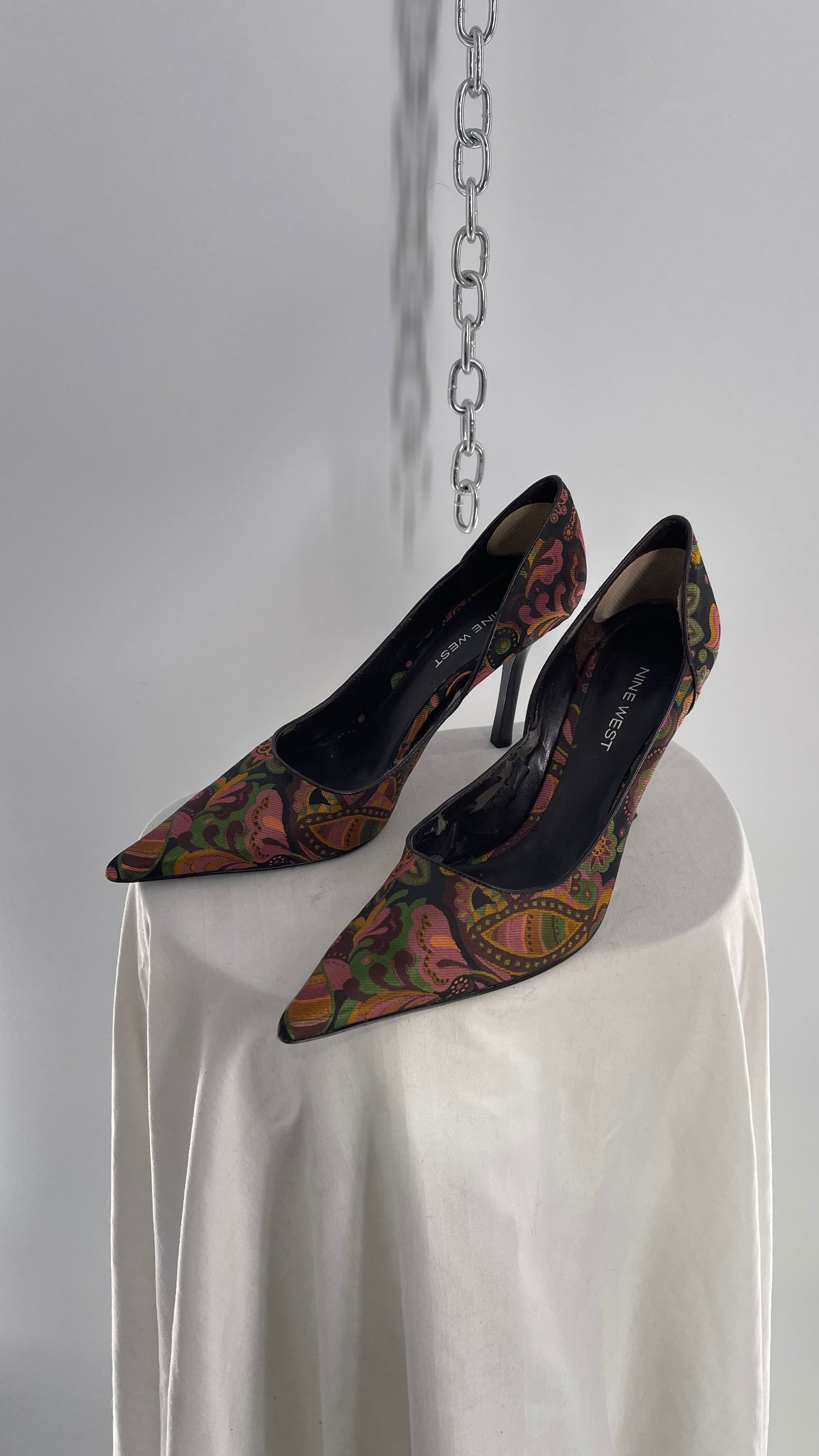 Vintage Nine West Brown Floral Patterned Pointed Toe Heel (8)