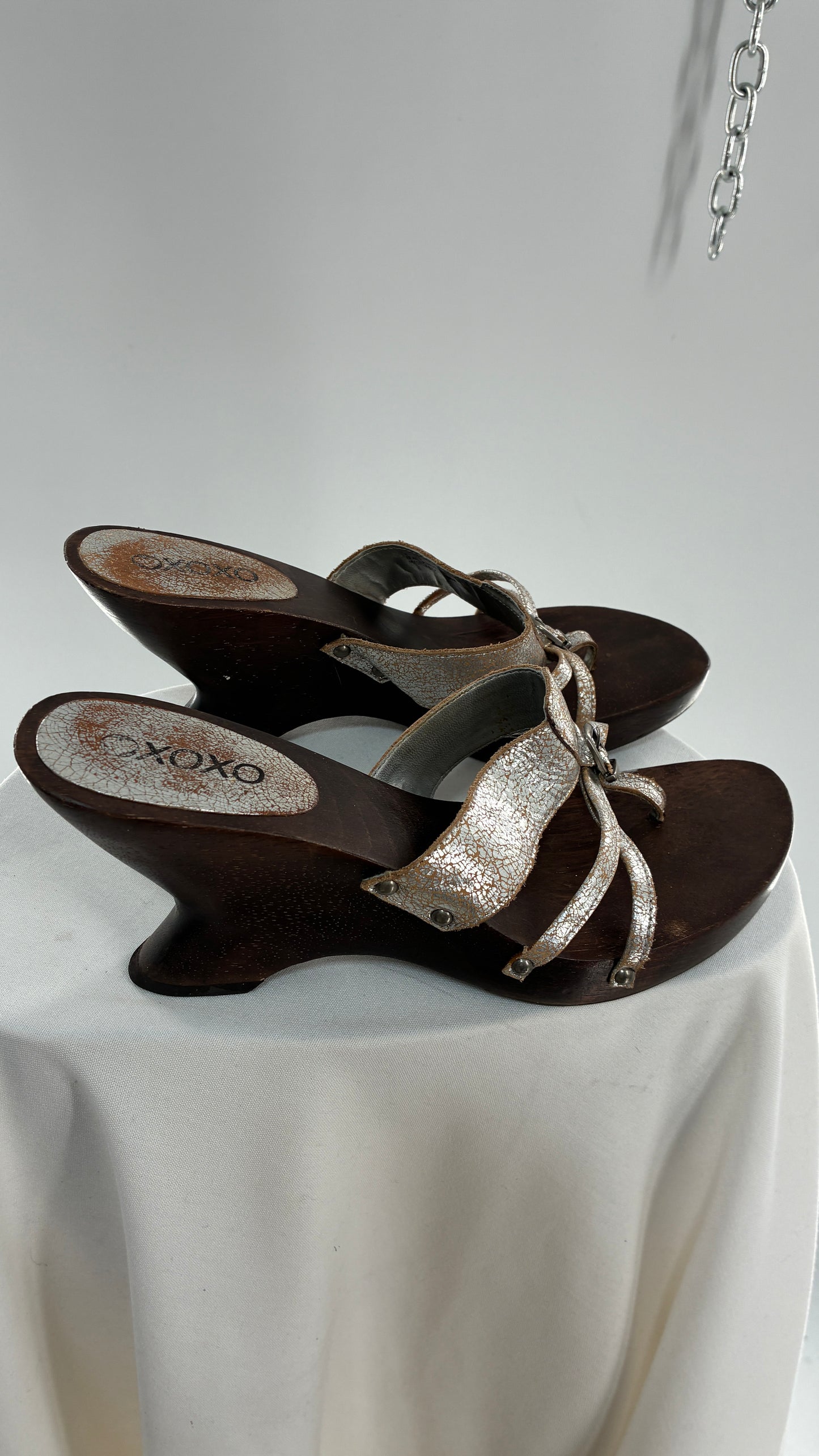 Vintage XOXO Wooden Wedge Heel with Silver Caging (9)