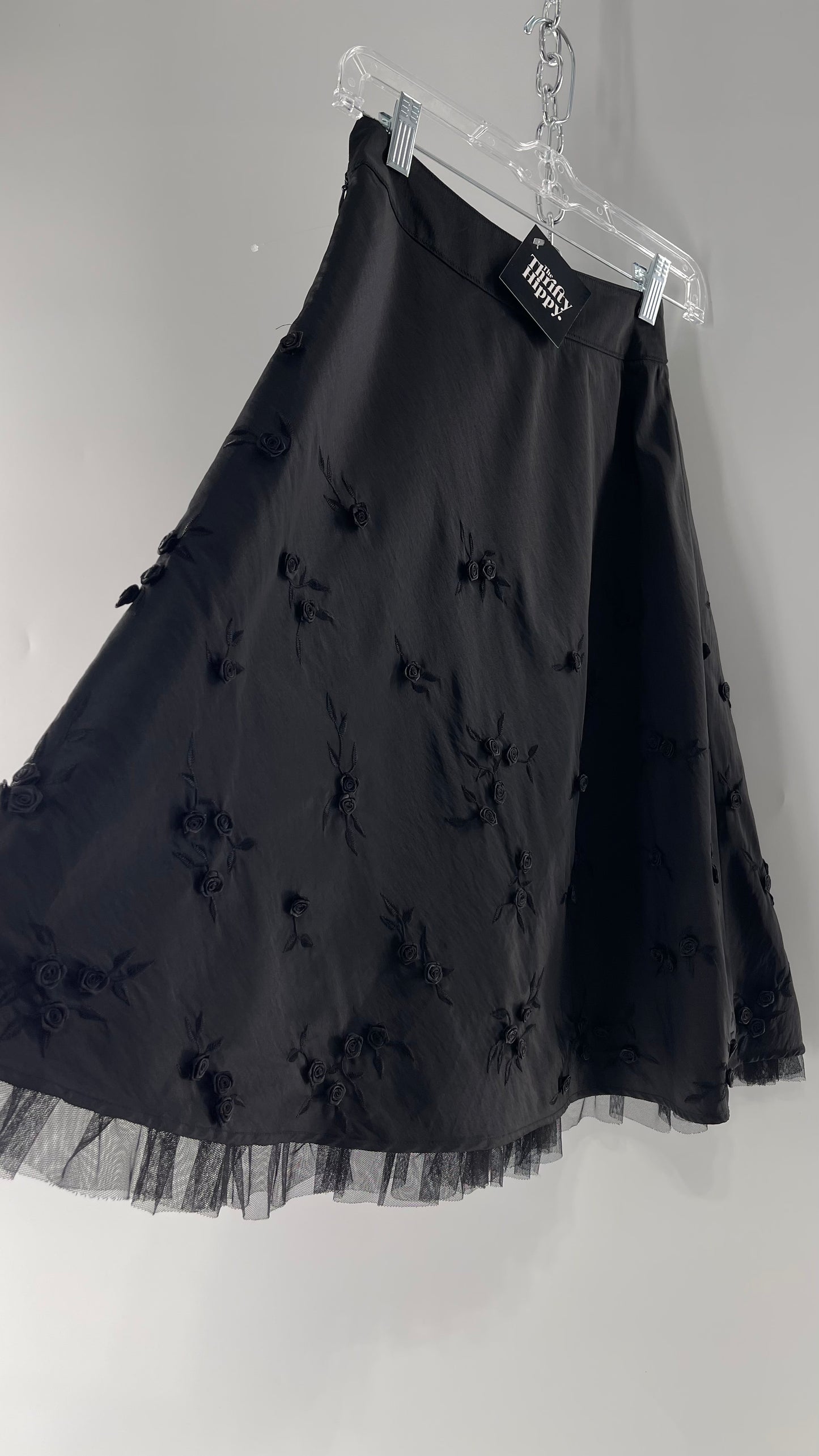 Vintage Josephine Chaus Petite Black Skirt with Rosettes and Mesh Underlay (6P)