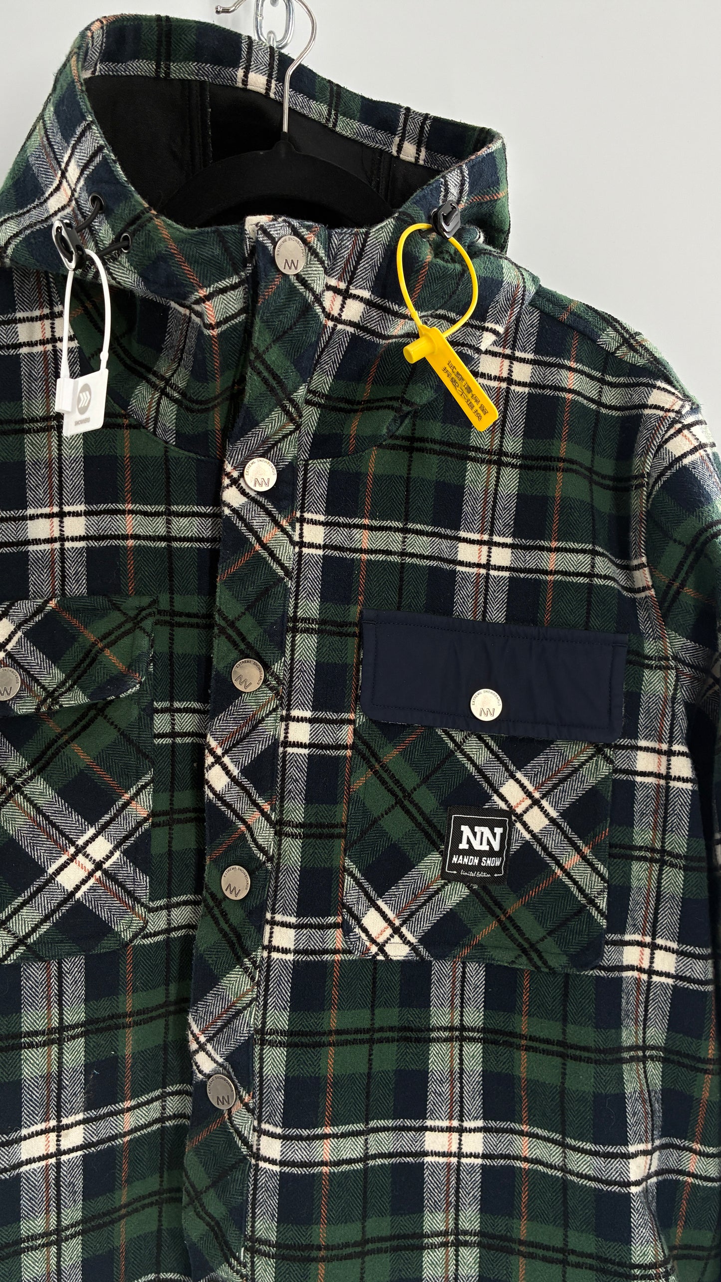 KOREAN Nandn Snow Men’s Snowboarding Flannel Hooded Jacket (Medium)