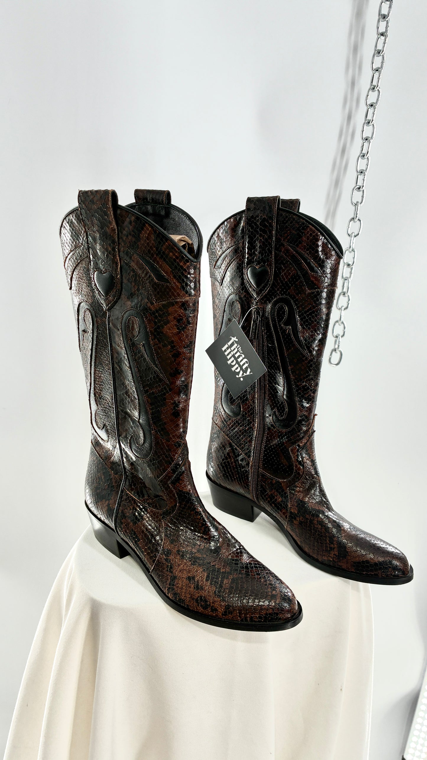 Vintage LABLANC Snakeskin Cowboy Boots with Hearts Made in Italy (36)