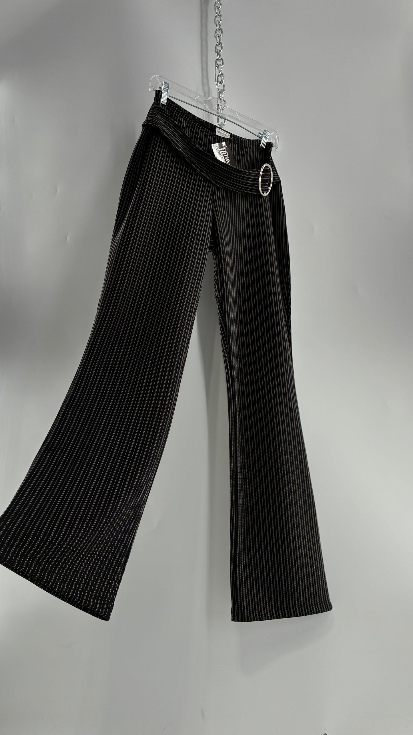 Vintage FASHION BUG Low Rise Black Striped Kick Flares with Silver Buckle Belt 1990s (6)