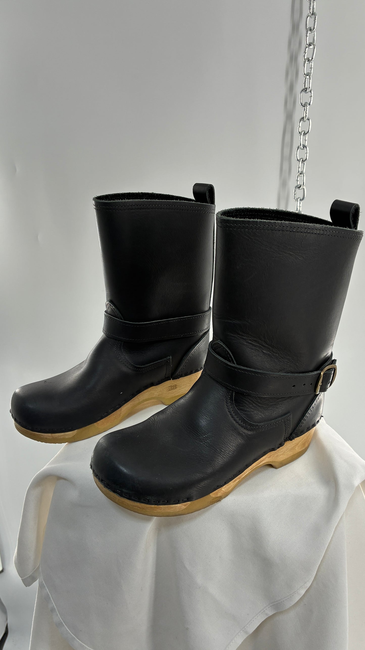 Vintage SVEN Swedish Thick Leather Black Clog Boots with Wooden Sole (38)