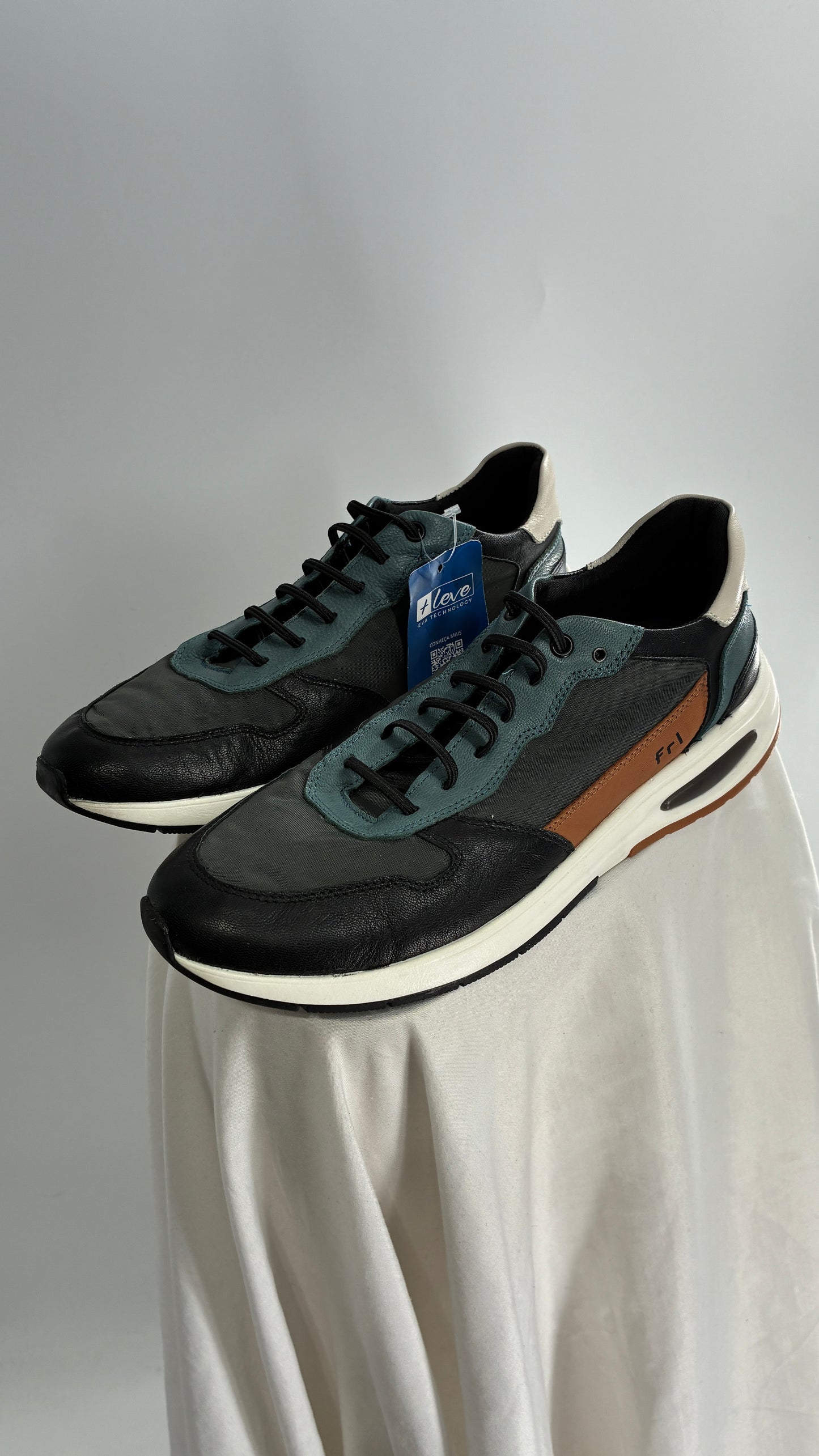 FERRICELLI Imported Men’s Light Weight Sneaker with Tags Attached (10.5)