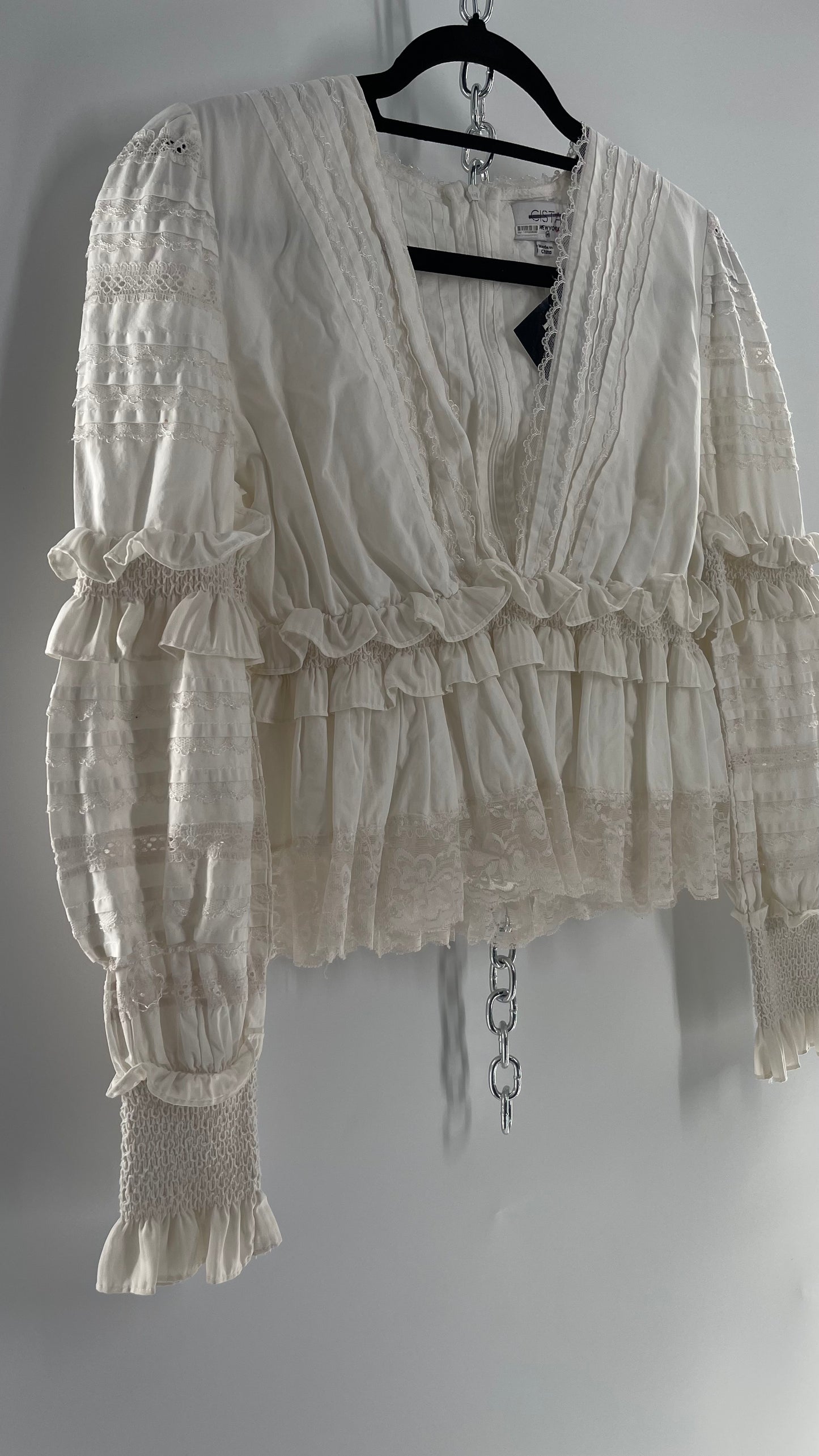 CISTAR NEW YORK White Balloon Sleeve Blouse Adorned in Delicate Ruffled and Lace (Medium)