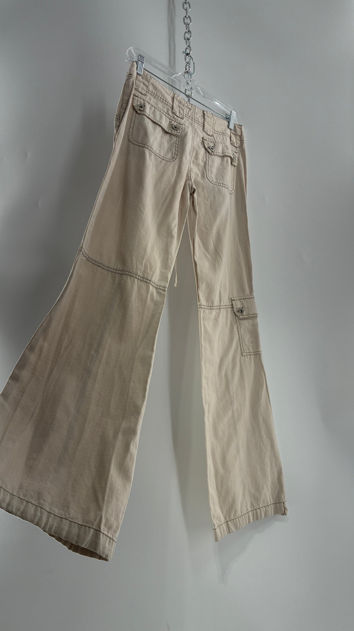 Vintage dELiA*s Light Weight Ultra Low Rise Kick Flare Cargo (3)