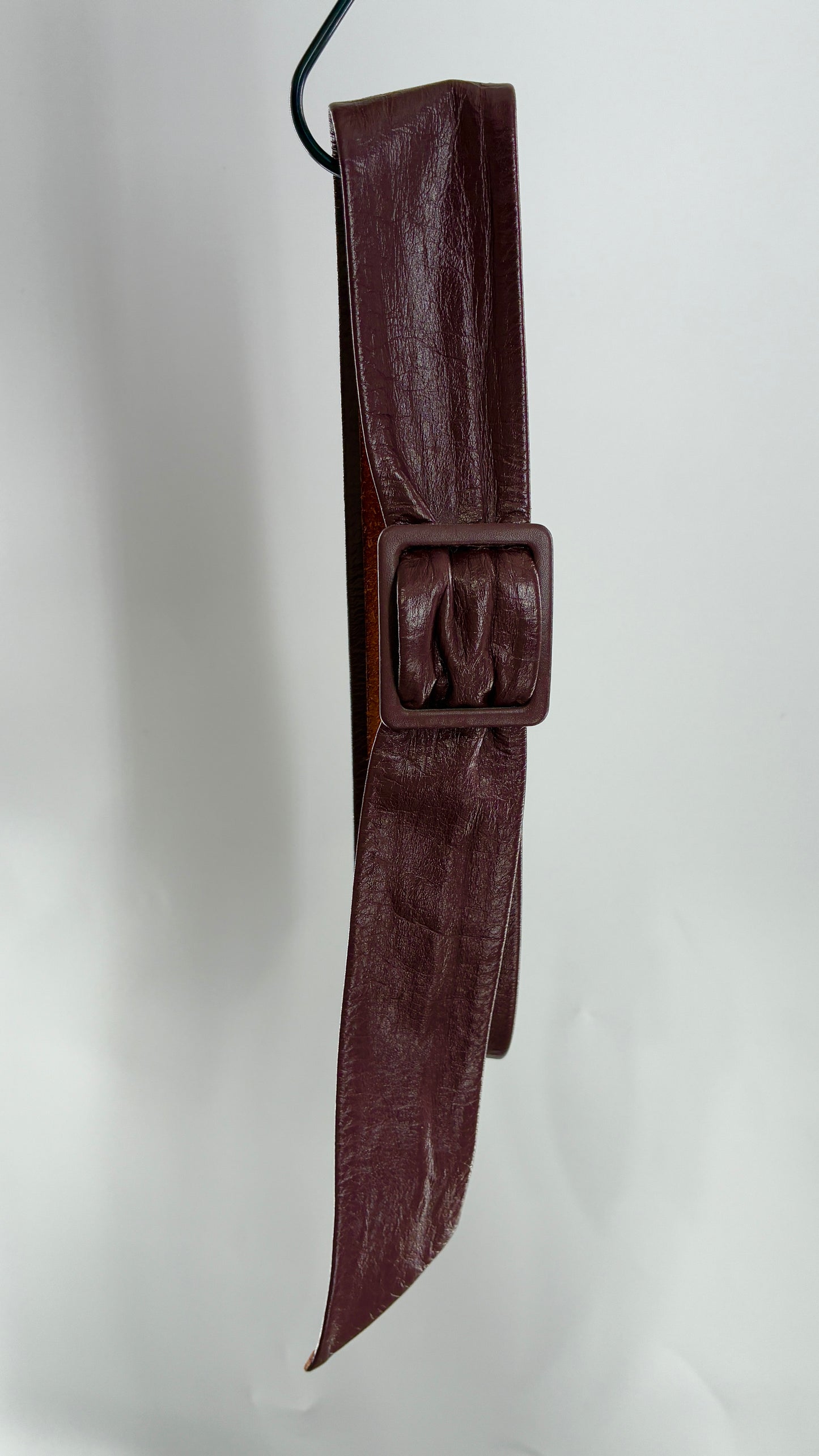 Vintage Burgundy Maroon Leather Belt (OS)