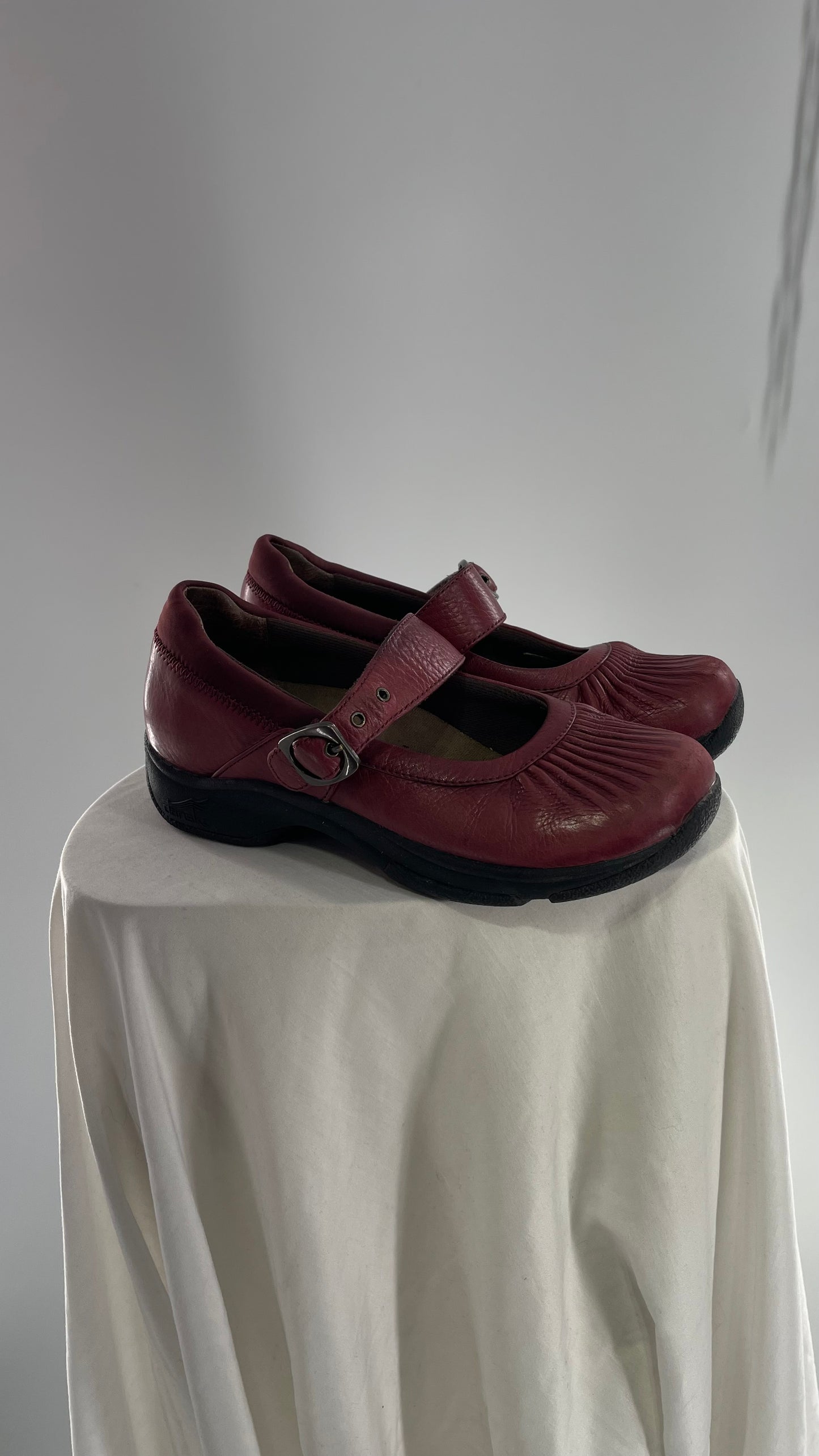 Vintage Red Leather Mary Janes with Pleated Front (38)