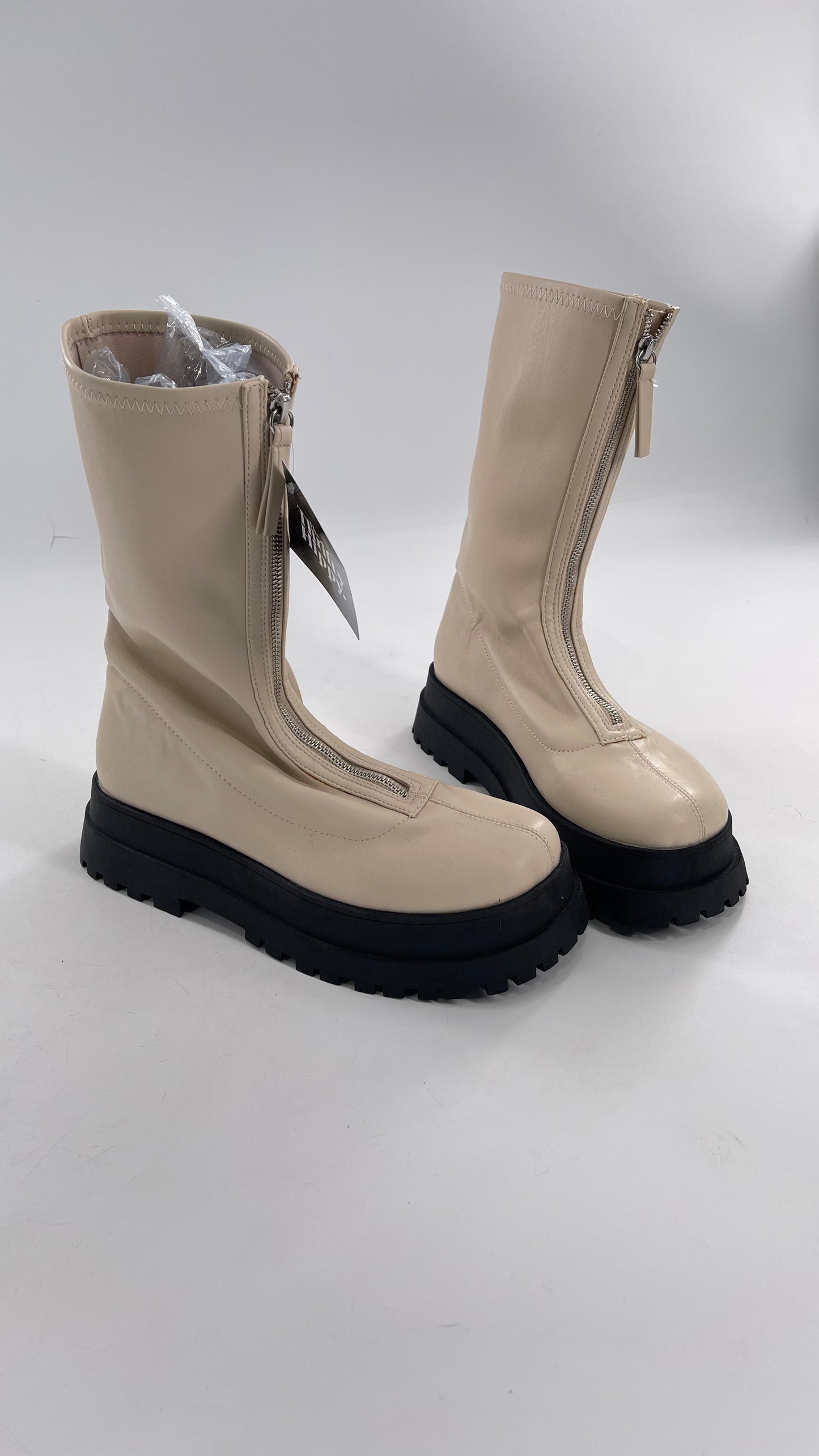 Urban Outfitters Cream Zip Front Boot with Contrast Platform (10)