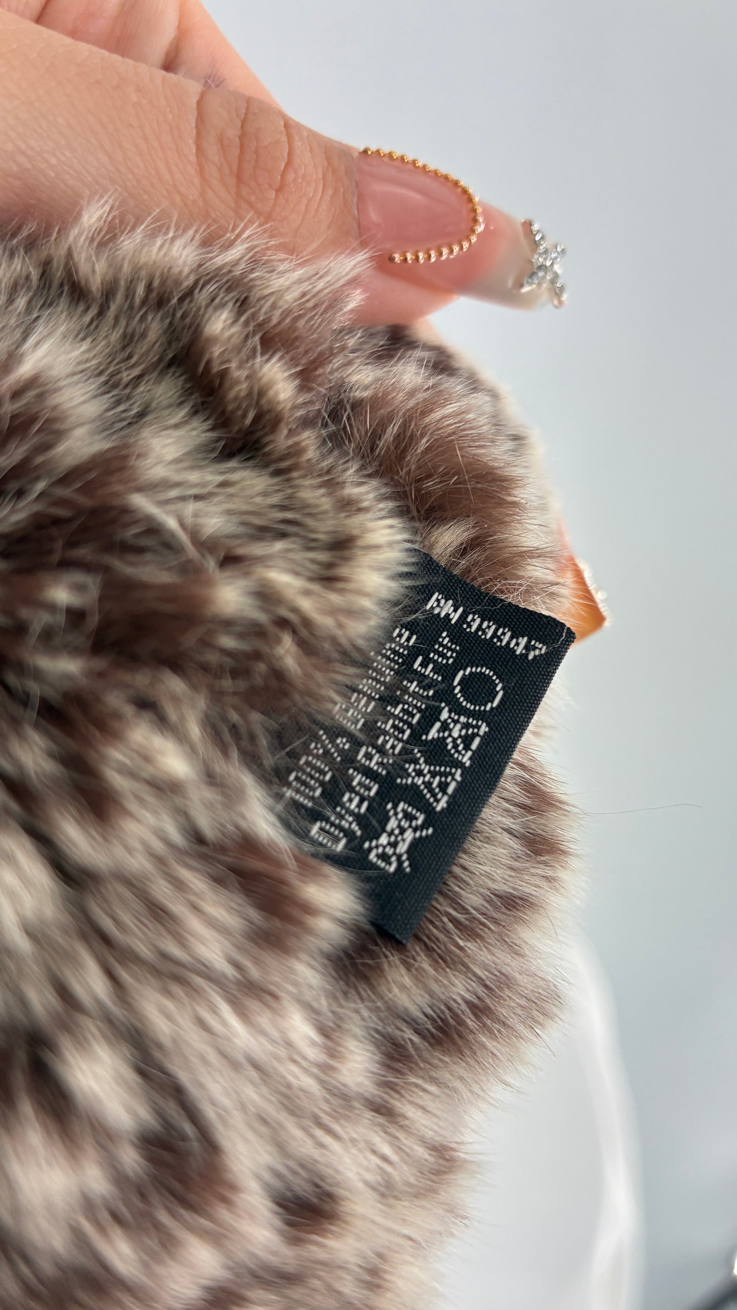 Vintage Genuine Rabbit Fur Scarf with Rosette