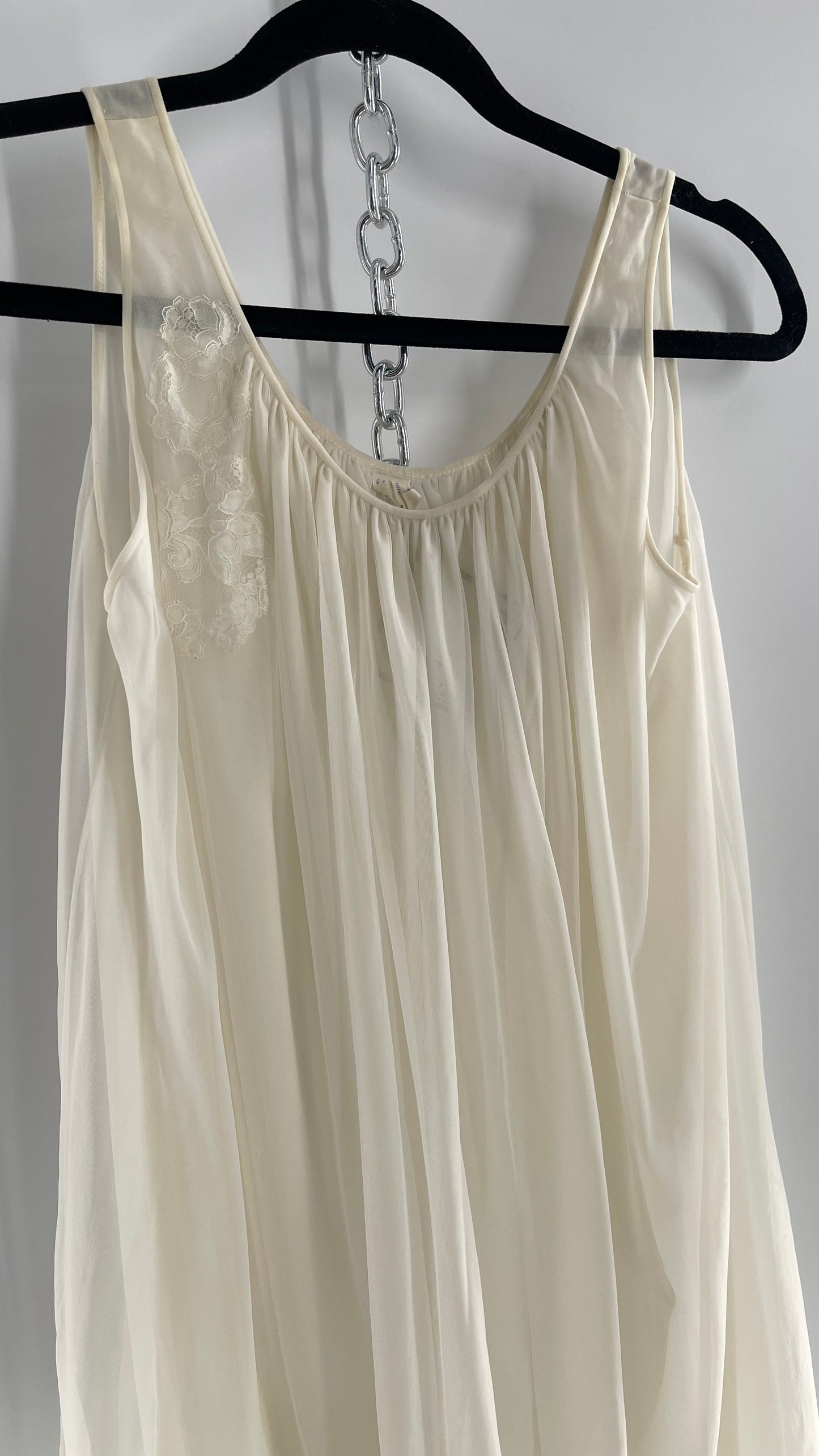 Vintage Leonora Off White Camisole Slip Nightgown Dress with Lace Trim and Decal Detail (Small)