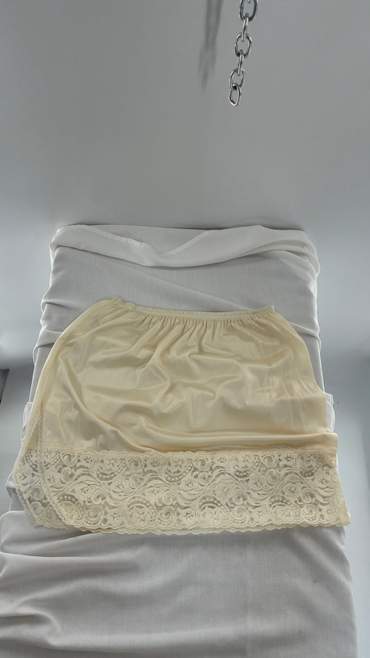 Vintage Vanity Fair Ivory Mini Slip Skirt with Slit and Wide Lace Trim (Medium)
