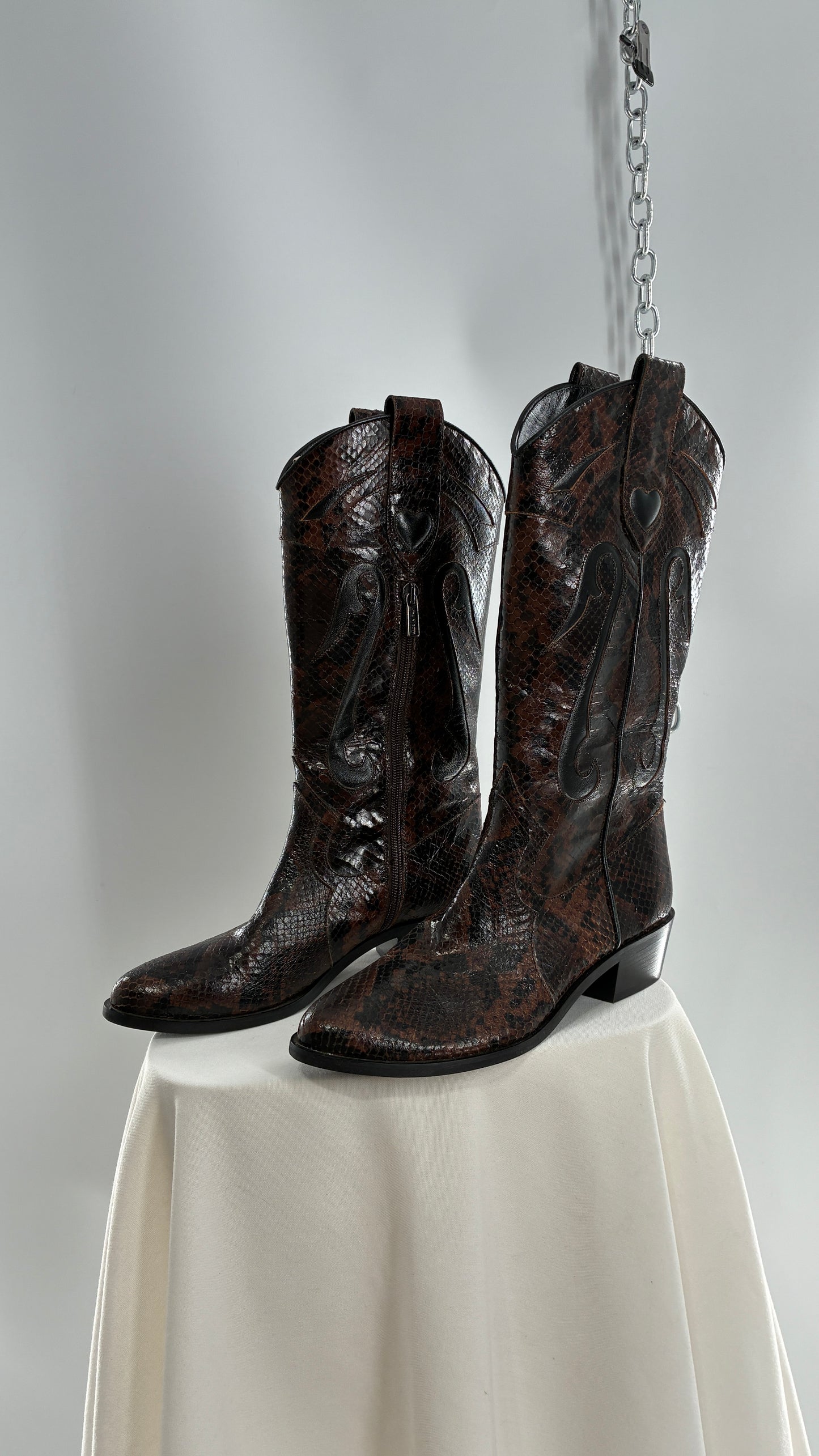 Vintage LABLANC Snakeskin Cowboy Boots with Hearts Made in Italy (36)