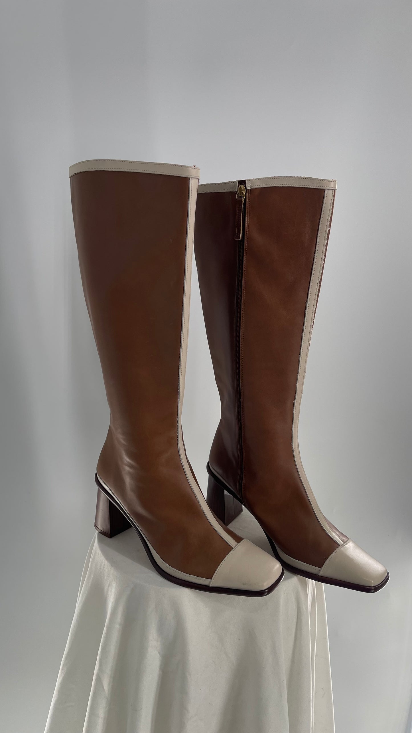 ALOHAS Brown and White Paneled Leather Booties (42)