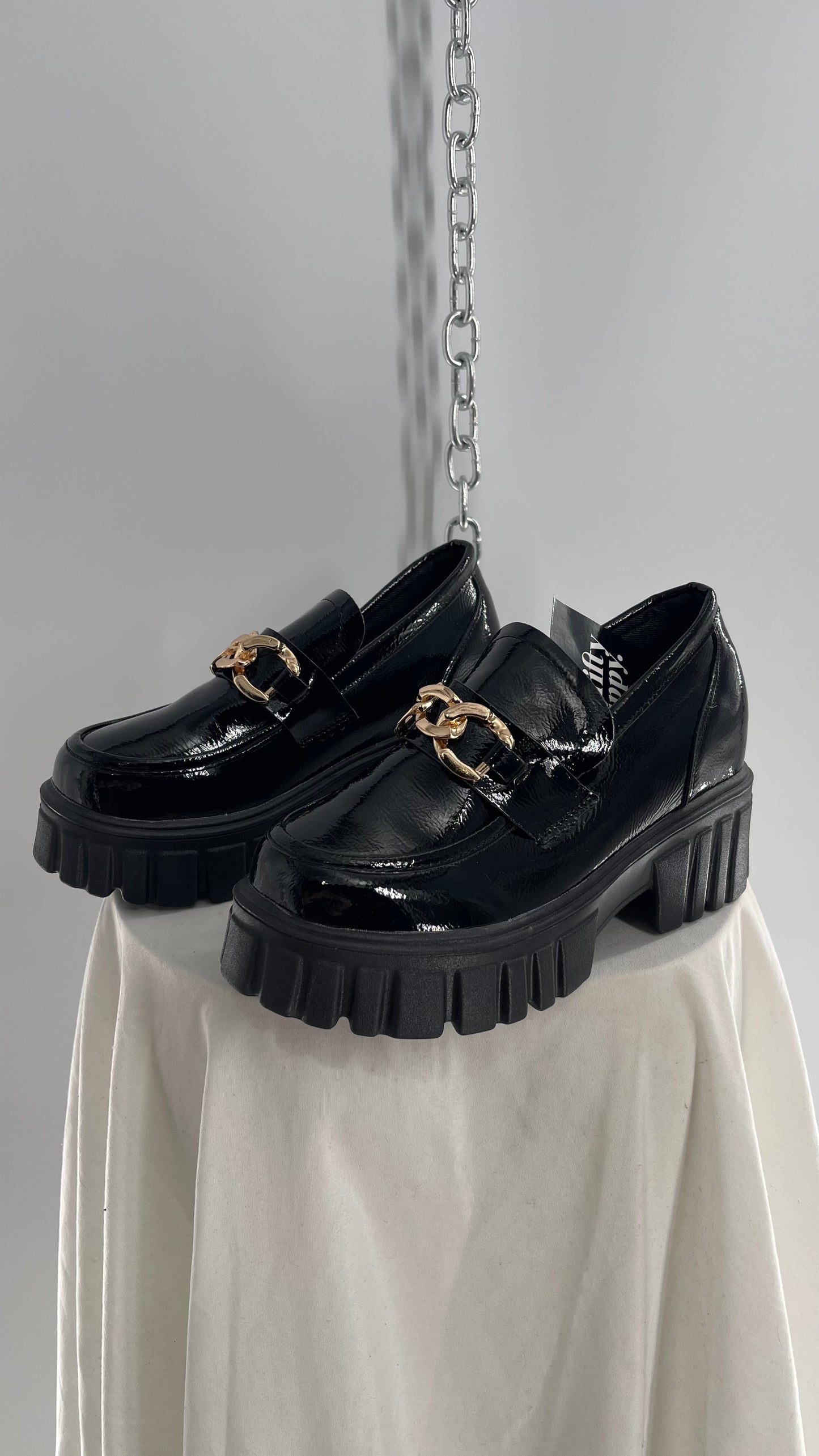 Patent Pleather Platform Oxfords with Gold Chain Detailing (7)