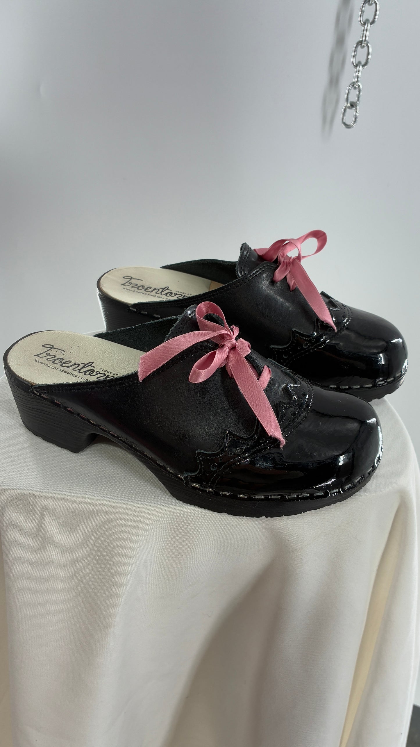 Vintage 1970s TROENTORPS Black Patent Leather Clogs with Ribbon Tie Detail (38)