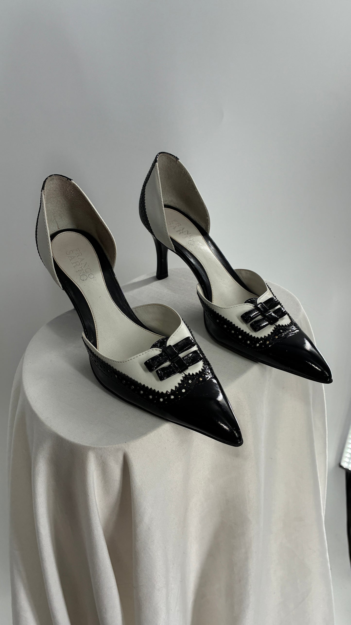 Vintage Franco Sarto Black and White Pointed Toe Tuxedo Heel (8)