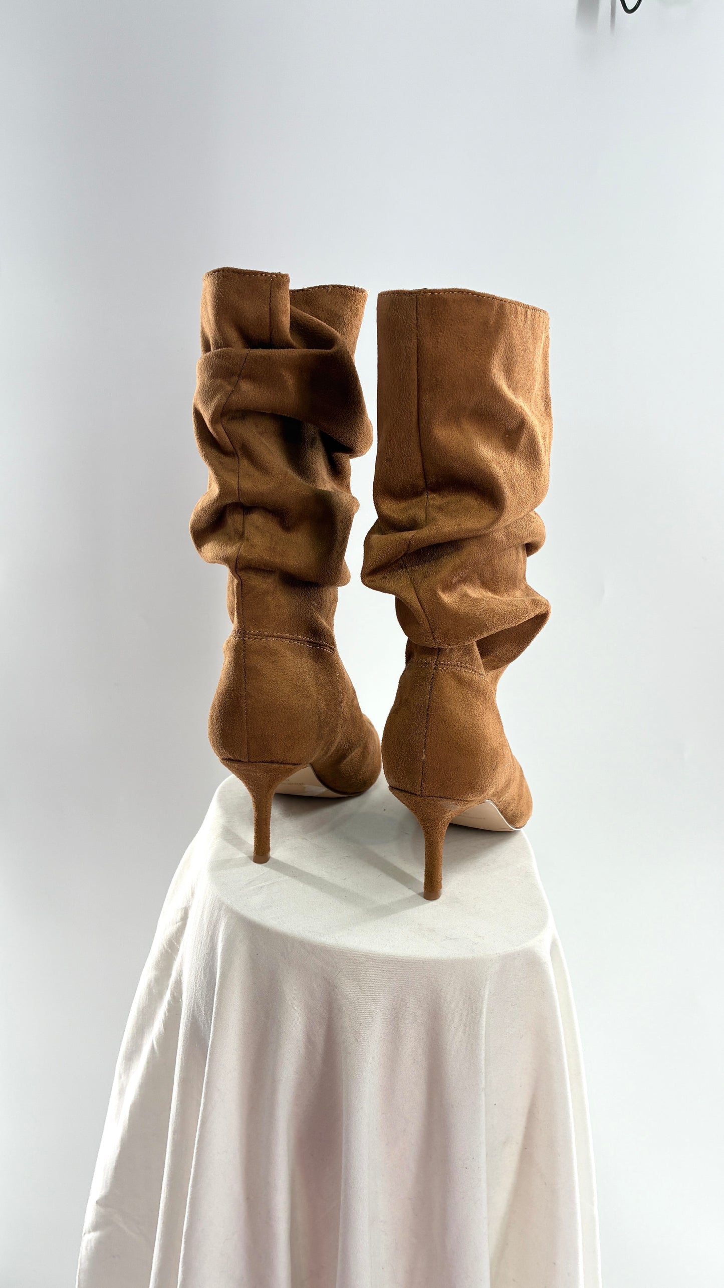 Vintage NINE WEST 1990s Scrunched Pointed Toe Boots (6.5)