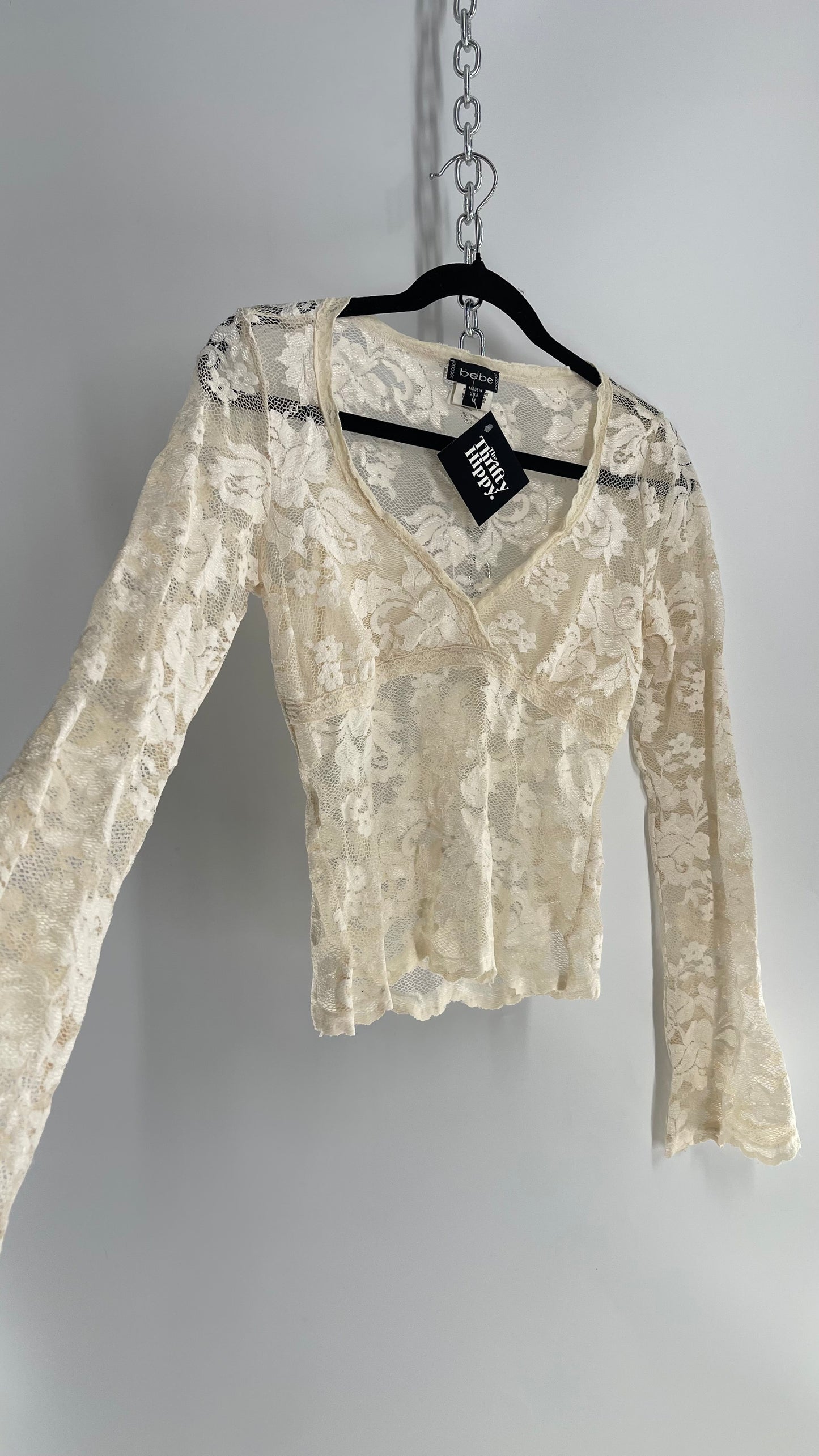 Vintage Bebê Ivory Lace Sheer Bell Sleeve V Neck Blouse (Medium)