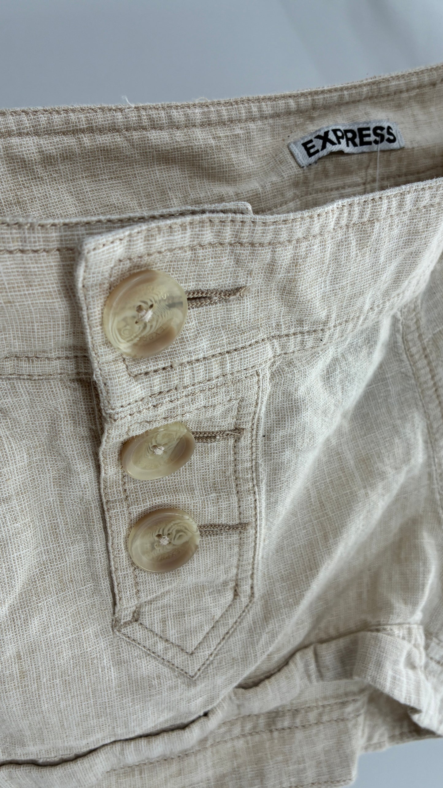 EXPRESS Beige Low Rise Micro Short with Hip Button Detailing (4)
