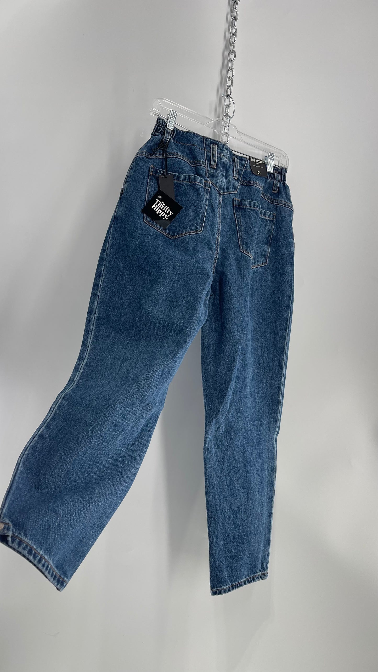 BLANKNYC Baxter Mid Rise Mid Wash Pleated Vintage Style Mom Jean with Tags Attached (27)