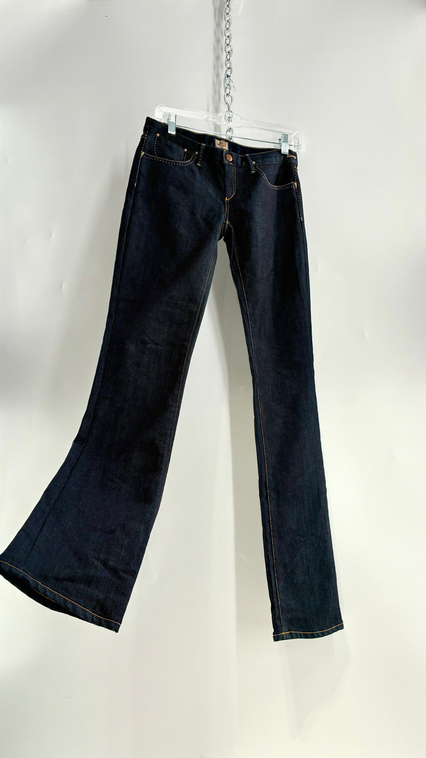 Vintage GOLD SIGN Dark Wash Low Rise Jeans (26)