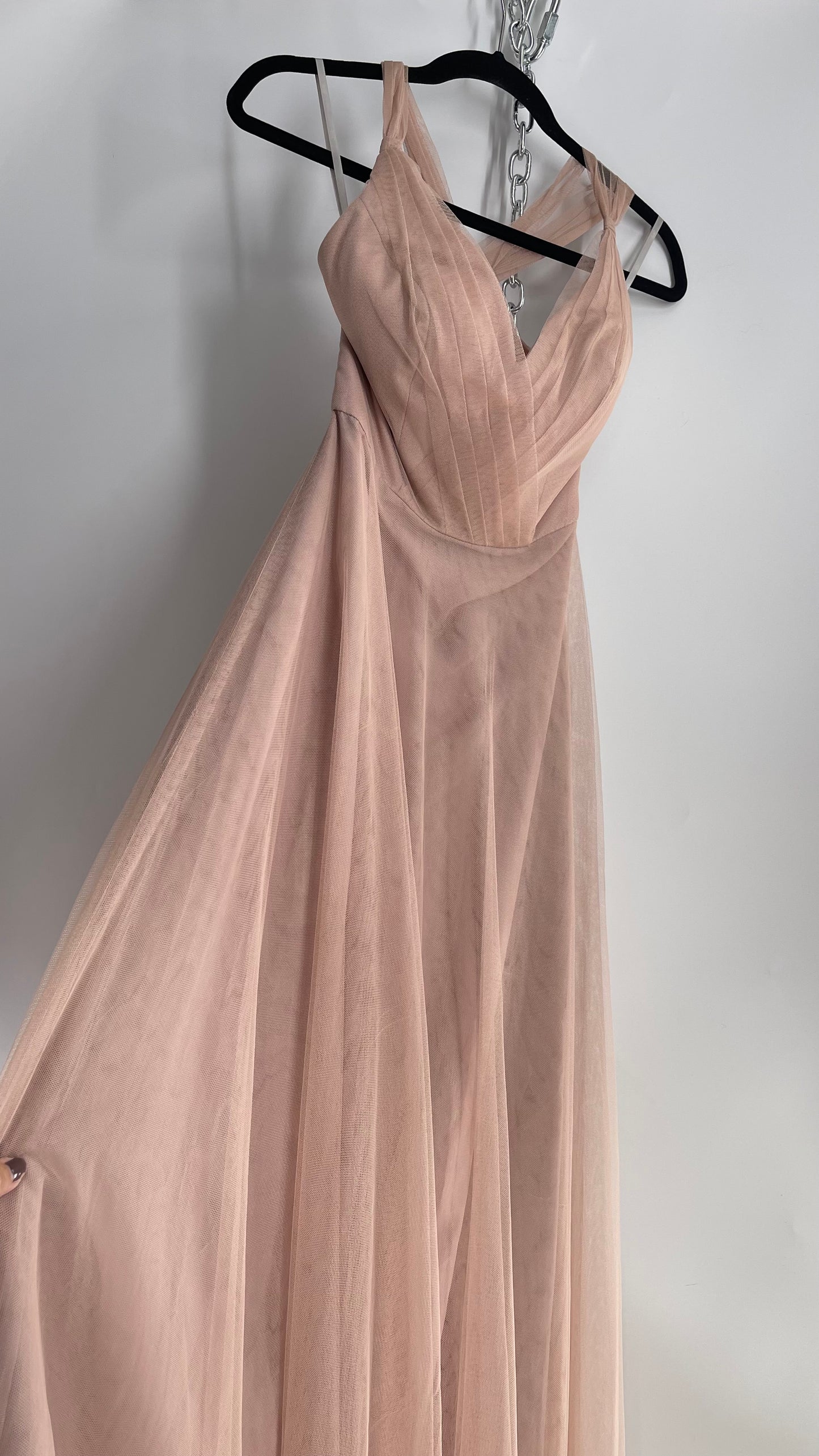 WToo WATTERS Blush Padded Bust and Open Tie Up Back Gown (2)