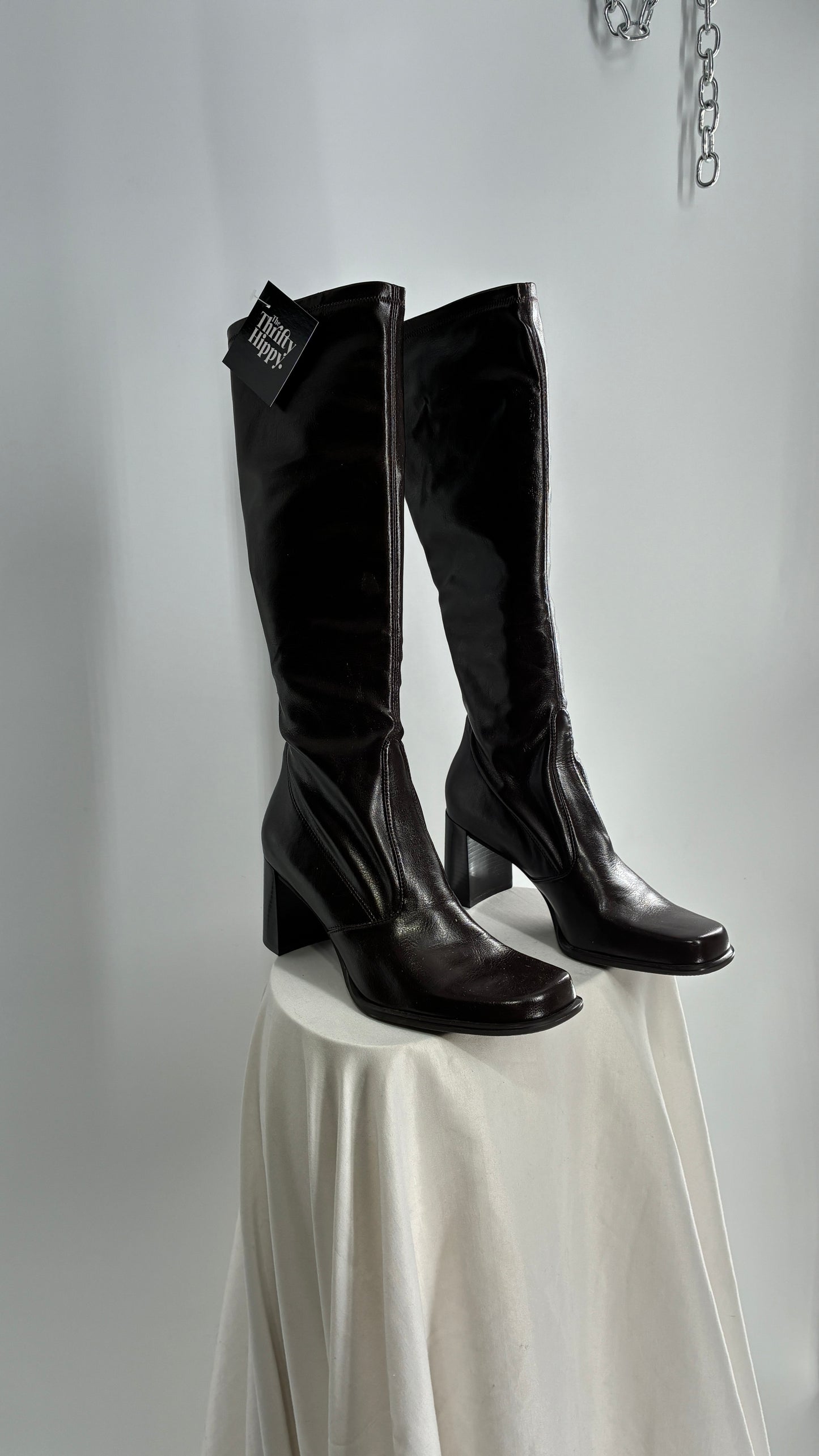 Vintage FRANCO SARTO Made in Brazil Square Toe Knee High Boots with Block Heel (8.5)