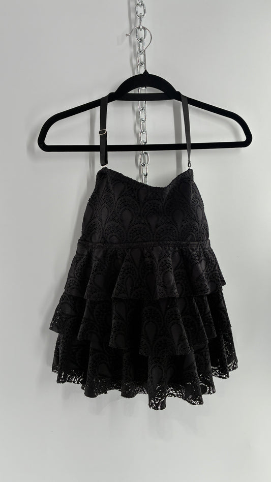 Vintage ISLAND ESCAPE Black Ruffled Heavy Lace Sleeveless with Built in Bra (10)