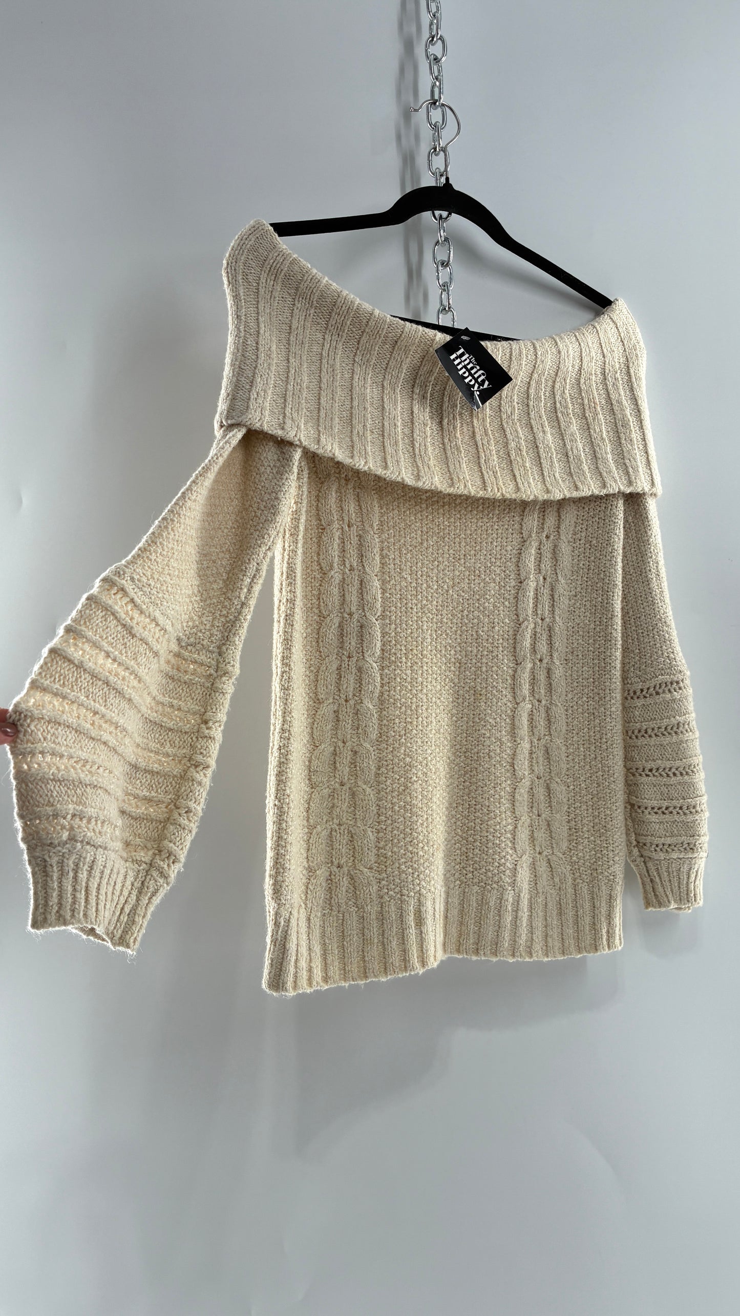 Sleeping on Snow Off the Shoulder Cable-knit Sweater (Small)