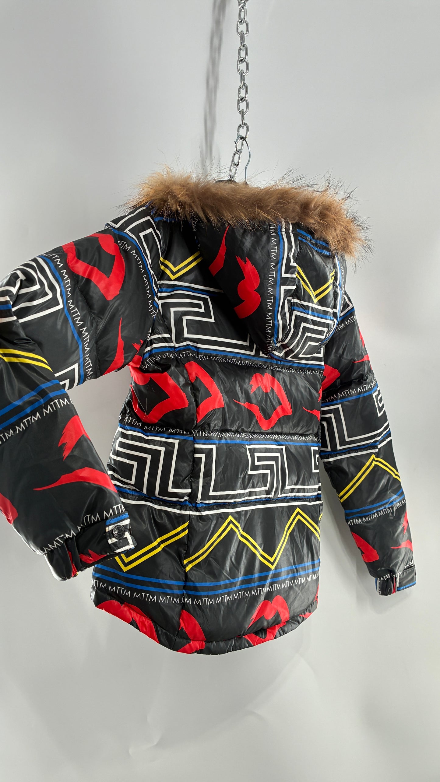 Vintage MARRIED TO THE MOB Graphic Puffer Jacket (Medium)