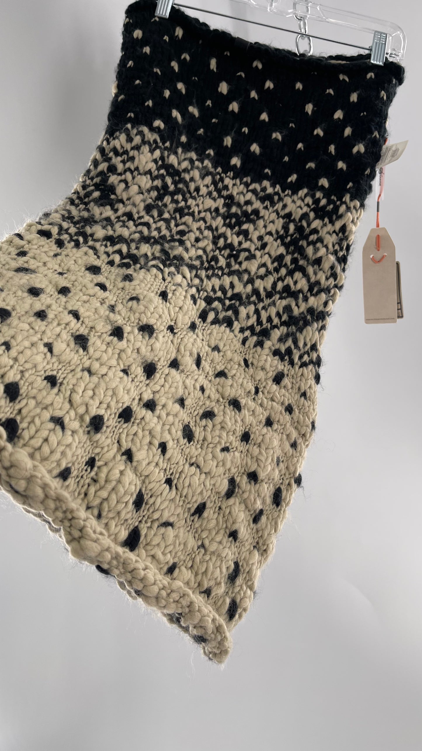 Anthropologie Bickley + Mitchell Beige and Black Heavy Chunky Knit Infinity Tube Scarf with Tags Attached