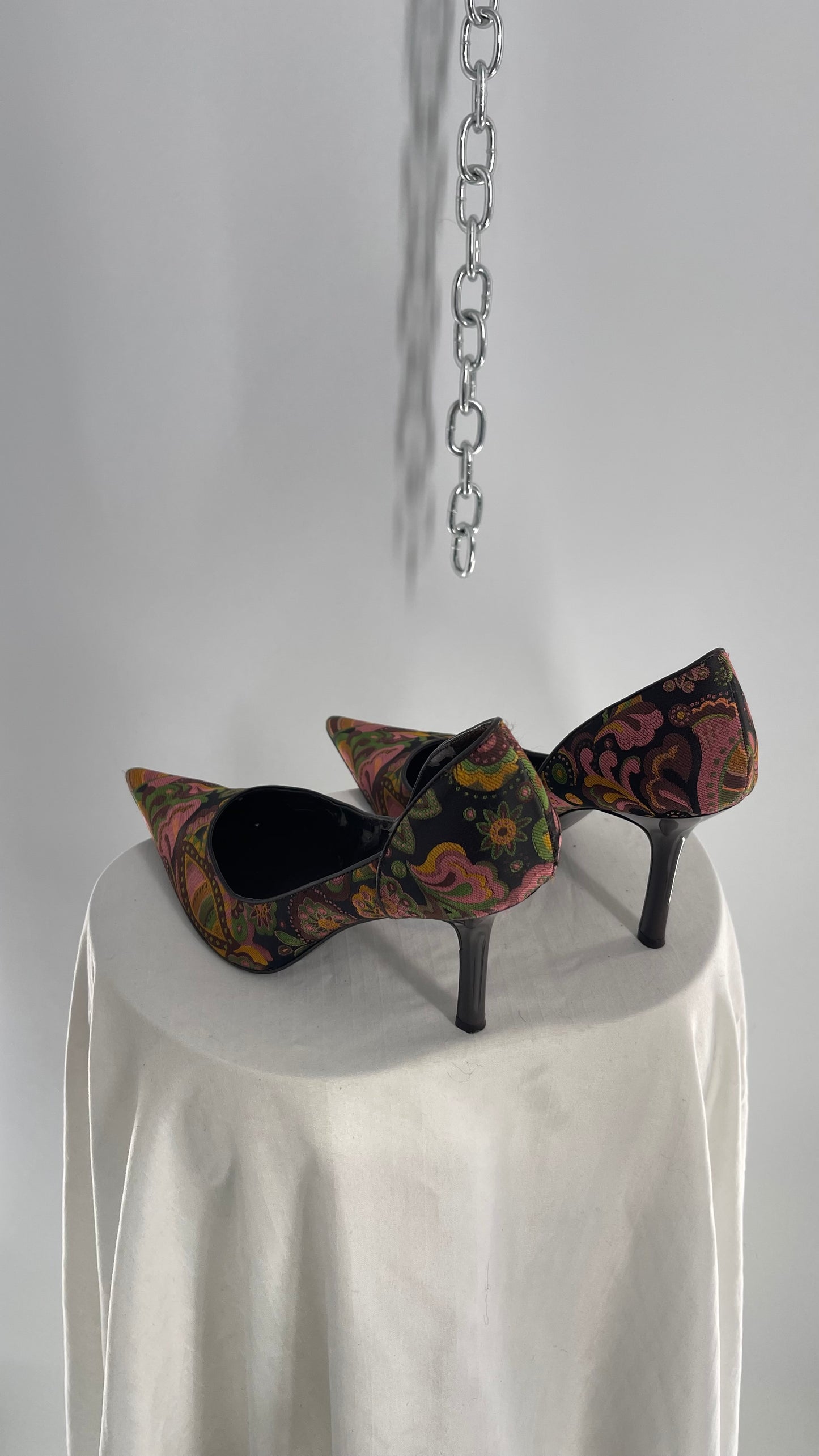 Vintage Nine West Brown Floral Patterned Pointed Toe Heel (8)