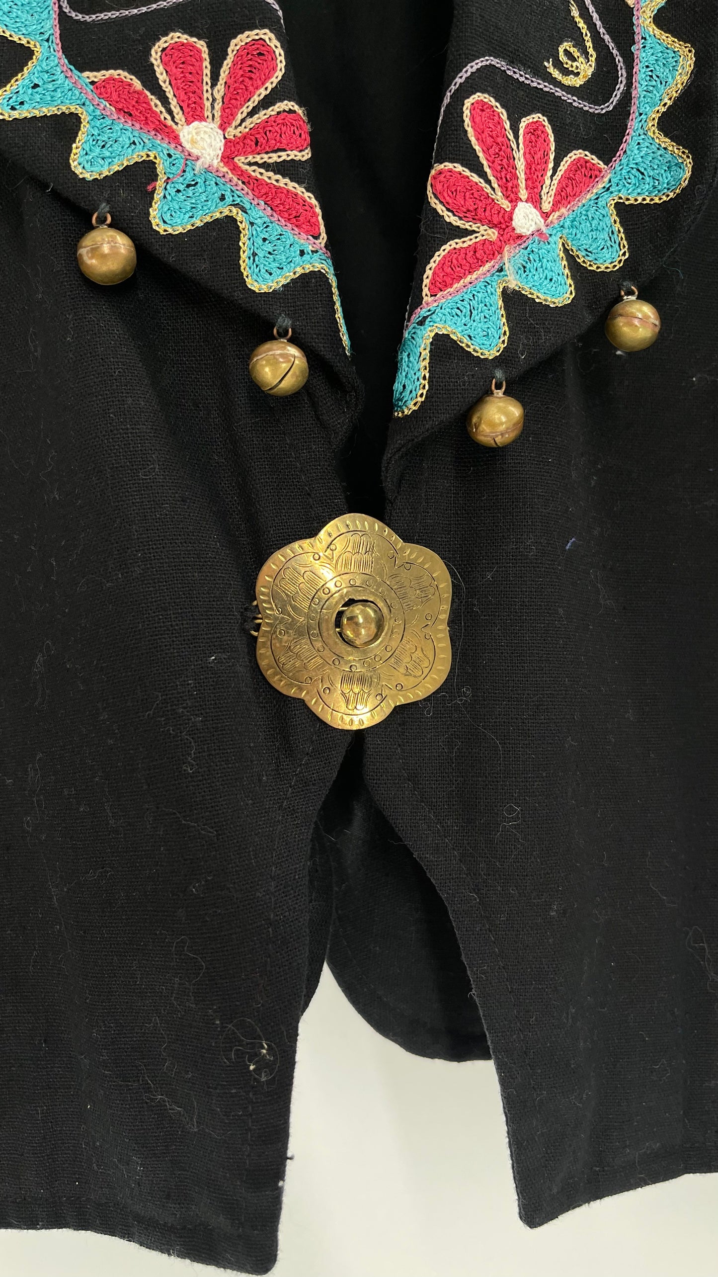 Vintage 1970s RÁFIA STUDIO Western Embroidered Jacket with Bronze Medallions (Medium)