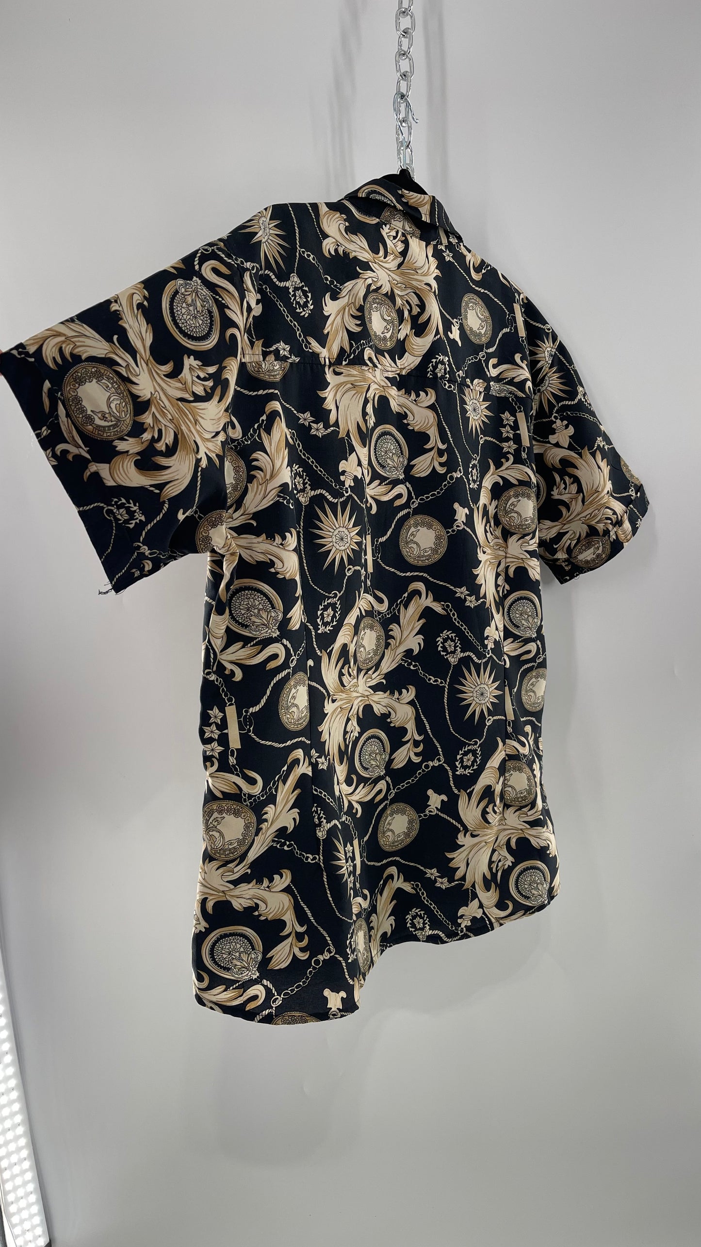 APTRO Black and Gold Brocade Short Sleeve Button Up with Tags (XXXL)