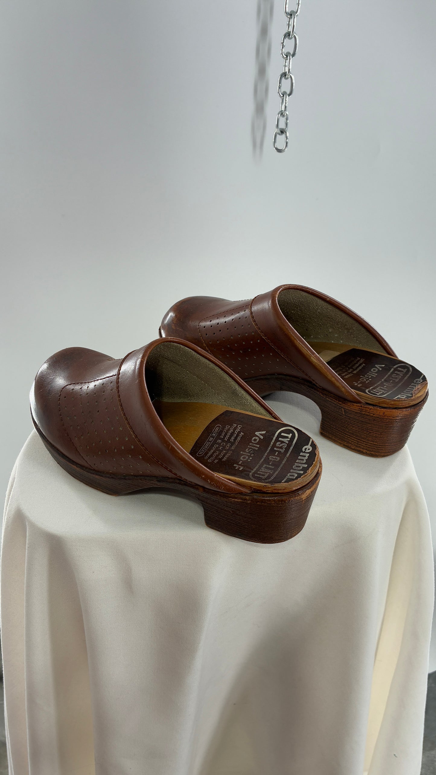 Vintage EMBLA 1970s Brown Leather, Wooden Clogs (37)