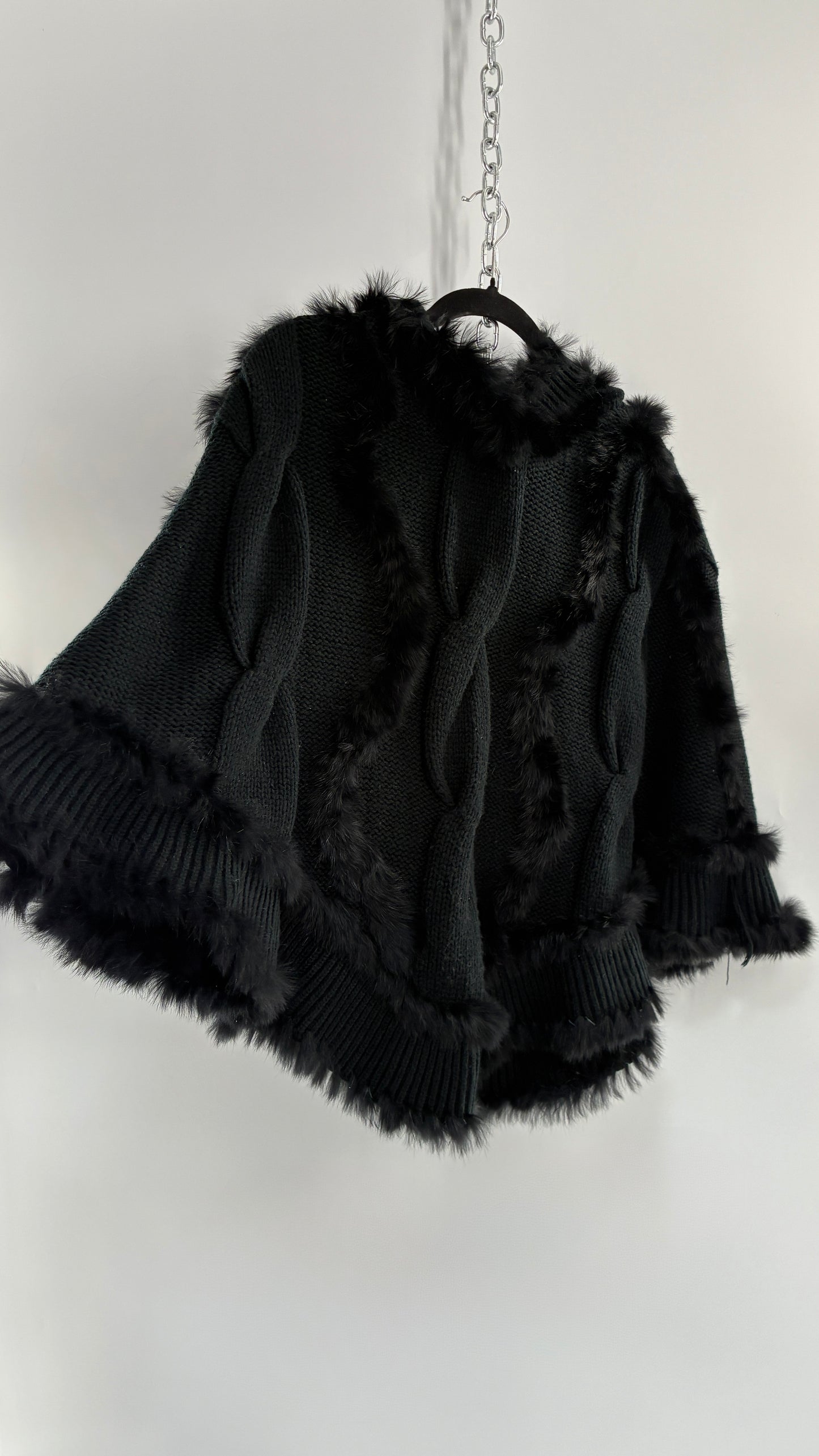 Vintage Black Cable Knit, Hooded Poncho with Genuine Rabbit Fur Trim (One Size)