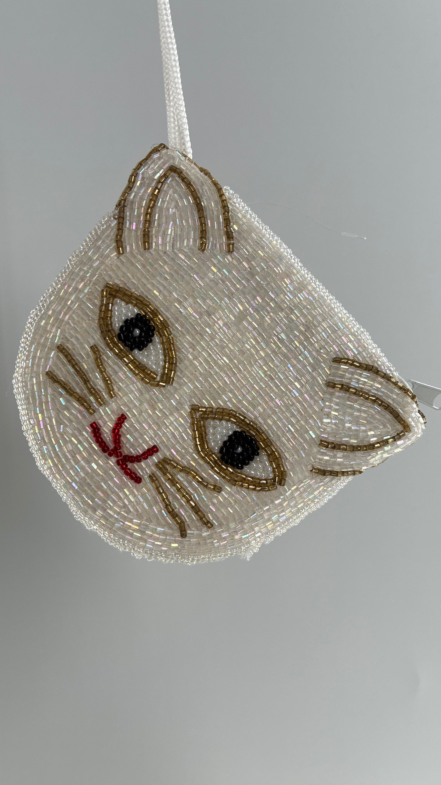 Vintage Beaded White Cat Head Coin Pouch
