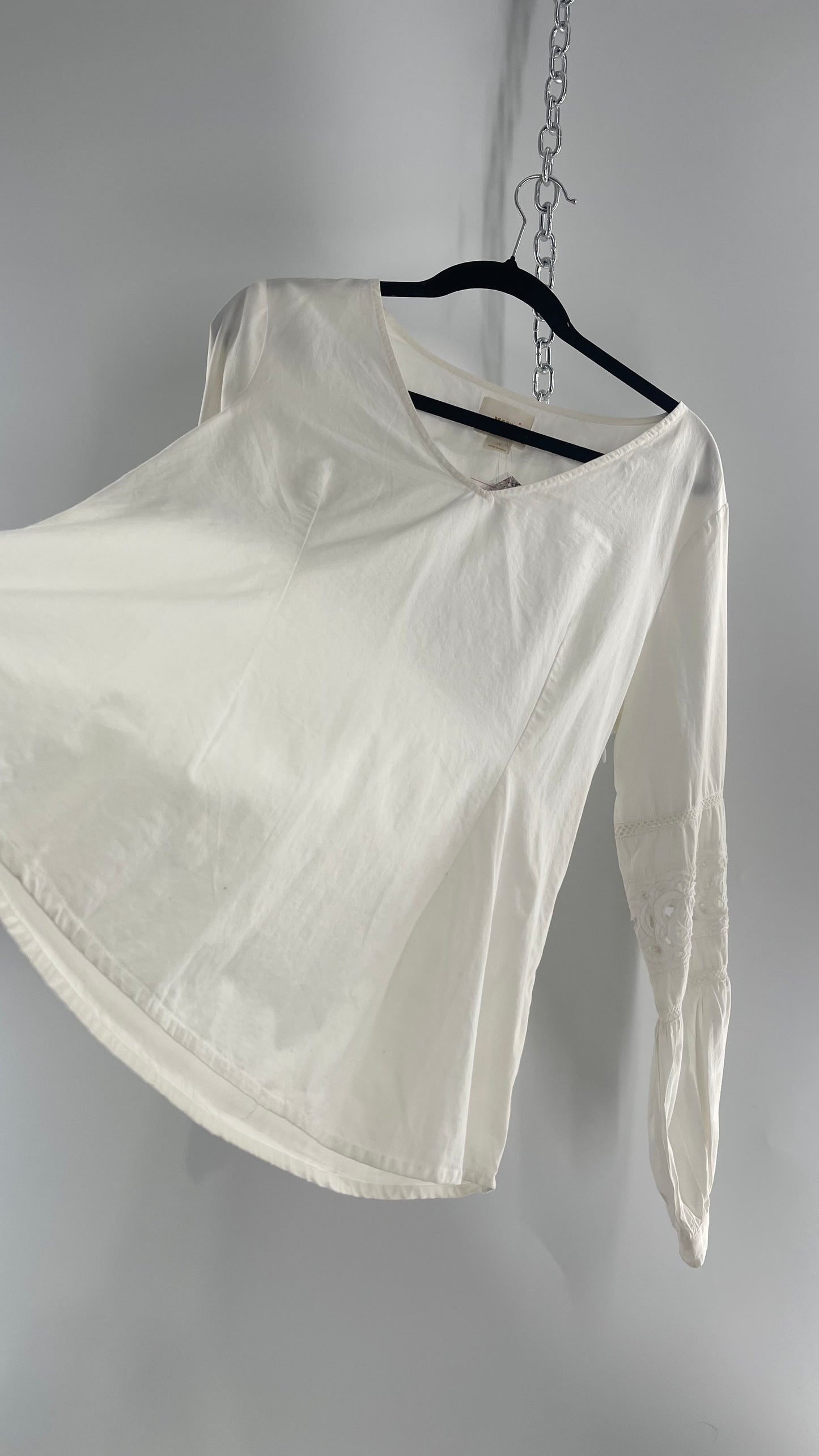 Maeve Anthropologie White 100% Cotton Blouse with Balloon Sleeves, Eyelet Lace, and Armpit Zipper (12)