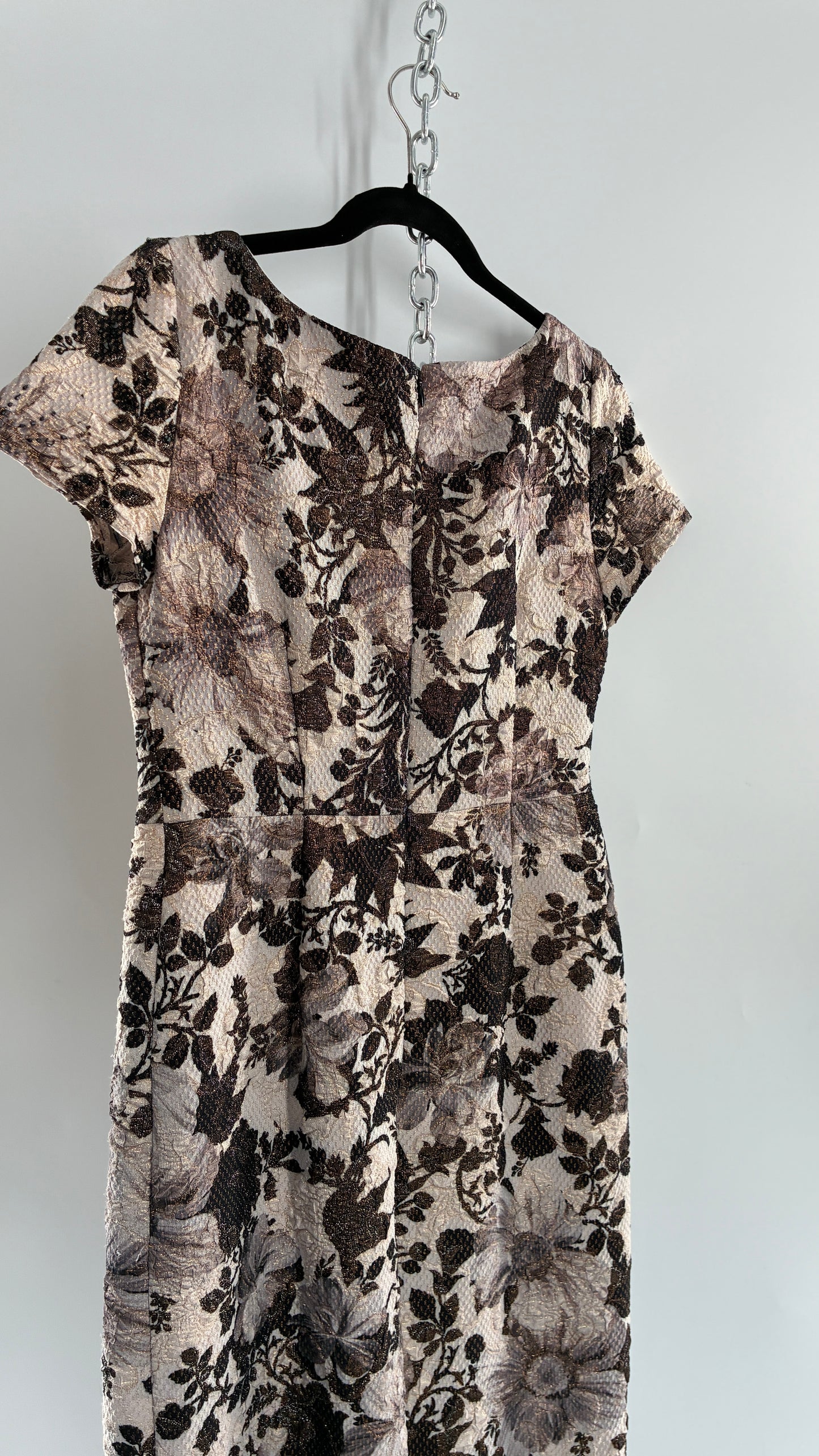 Vintage Adrianna Papell Neutral Floral Dress with Beading and Gold Sheen (6P)