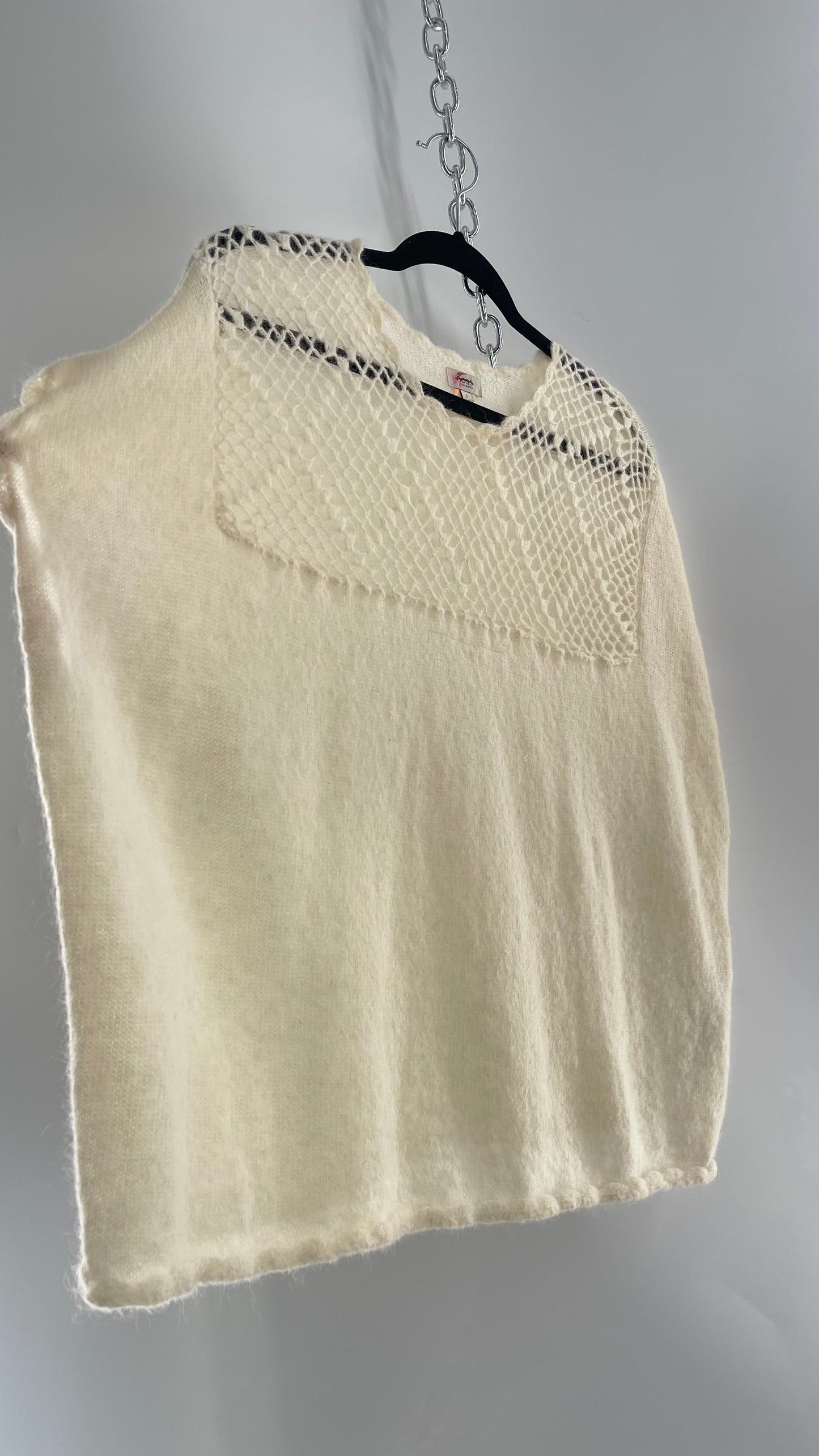 hoss intropia Cream Off White Knit Slouchy Sweater Vest with Netted Bust 30% Wool 25% Mohair Anthropologie (Small)