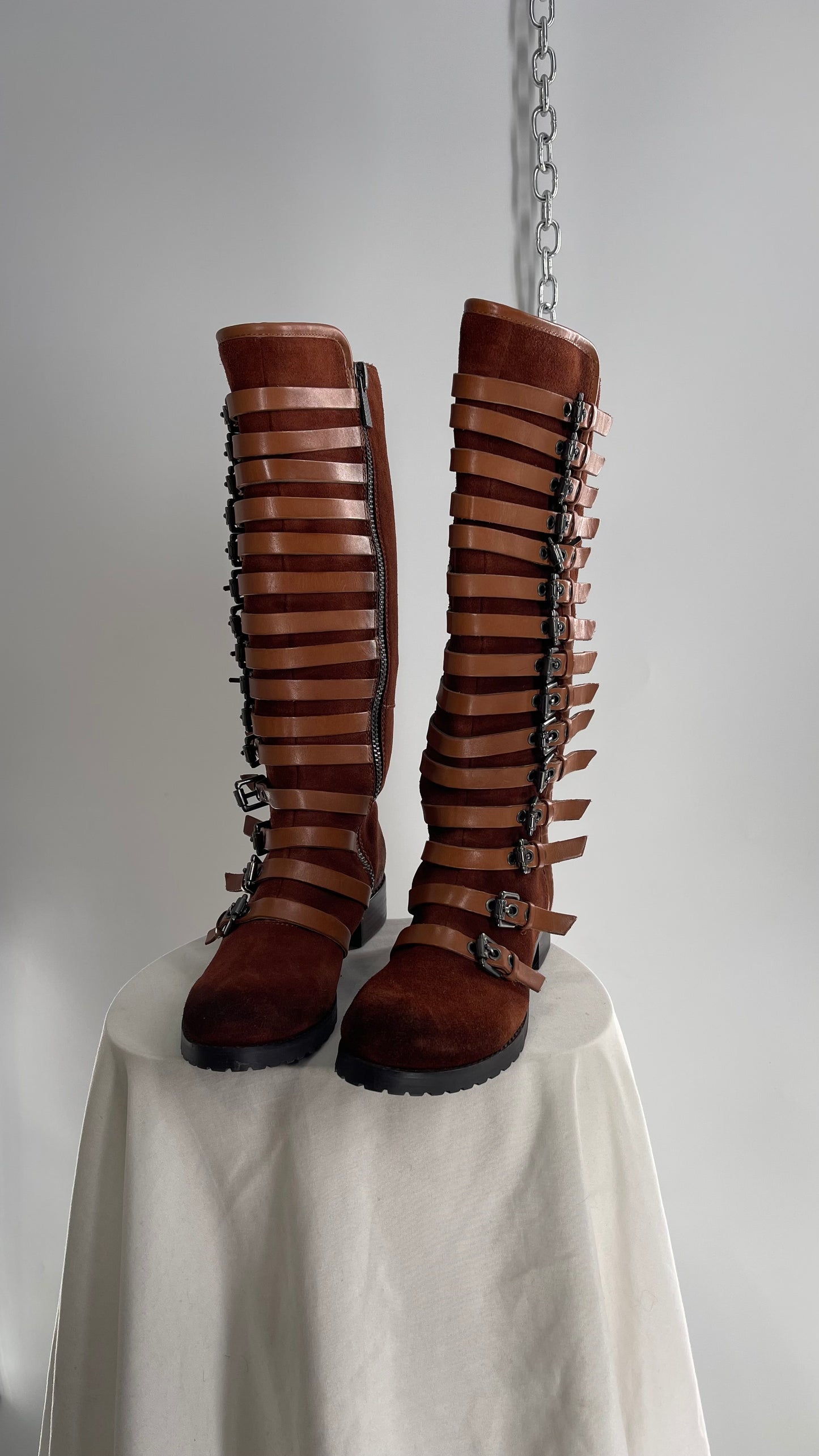 Deadstock Vintage LUXURY REBEL Suede Leather Buckle Boots (36)