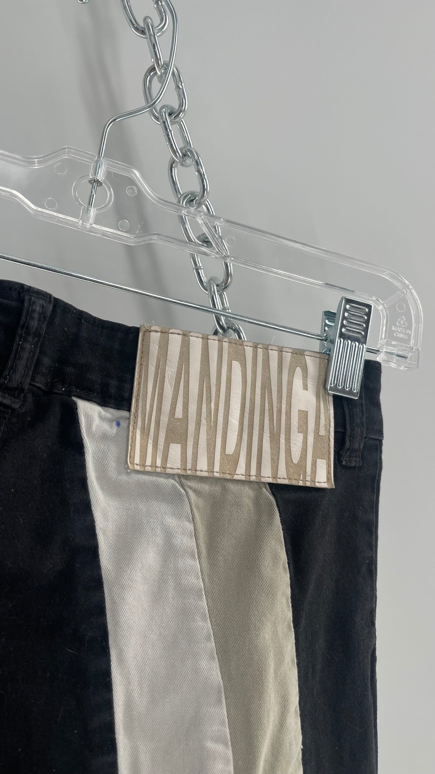 MANDINGA Free PeopleBlack/Gray/White Wavy Jeans (27)